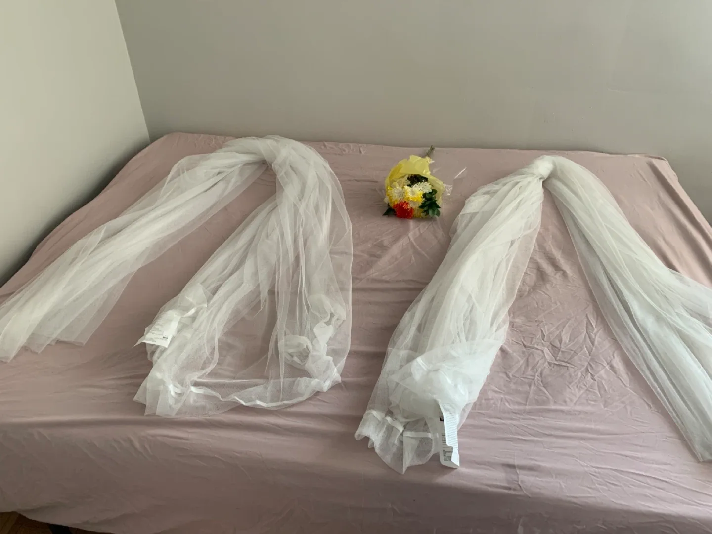 White Sheer Curtains image indicator(2)