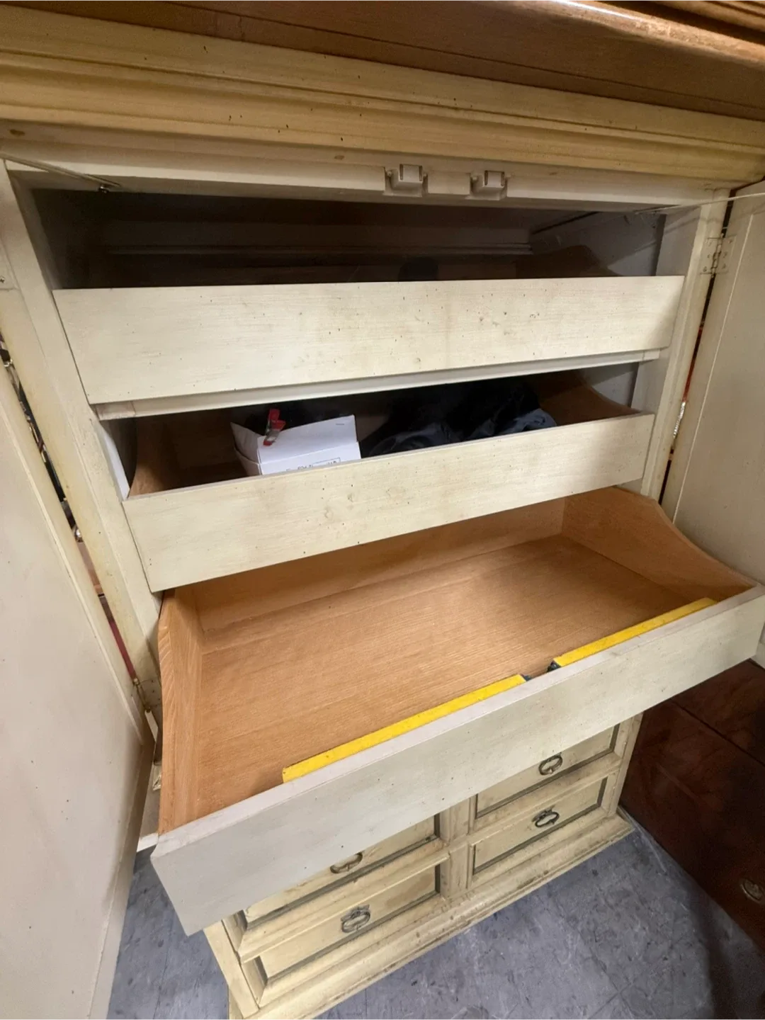 Vintage Off-White Armoire with Drawers image indicator(3)