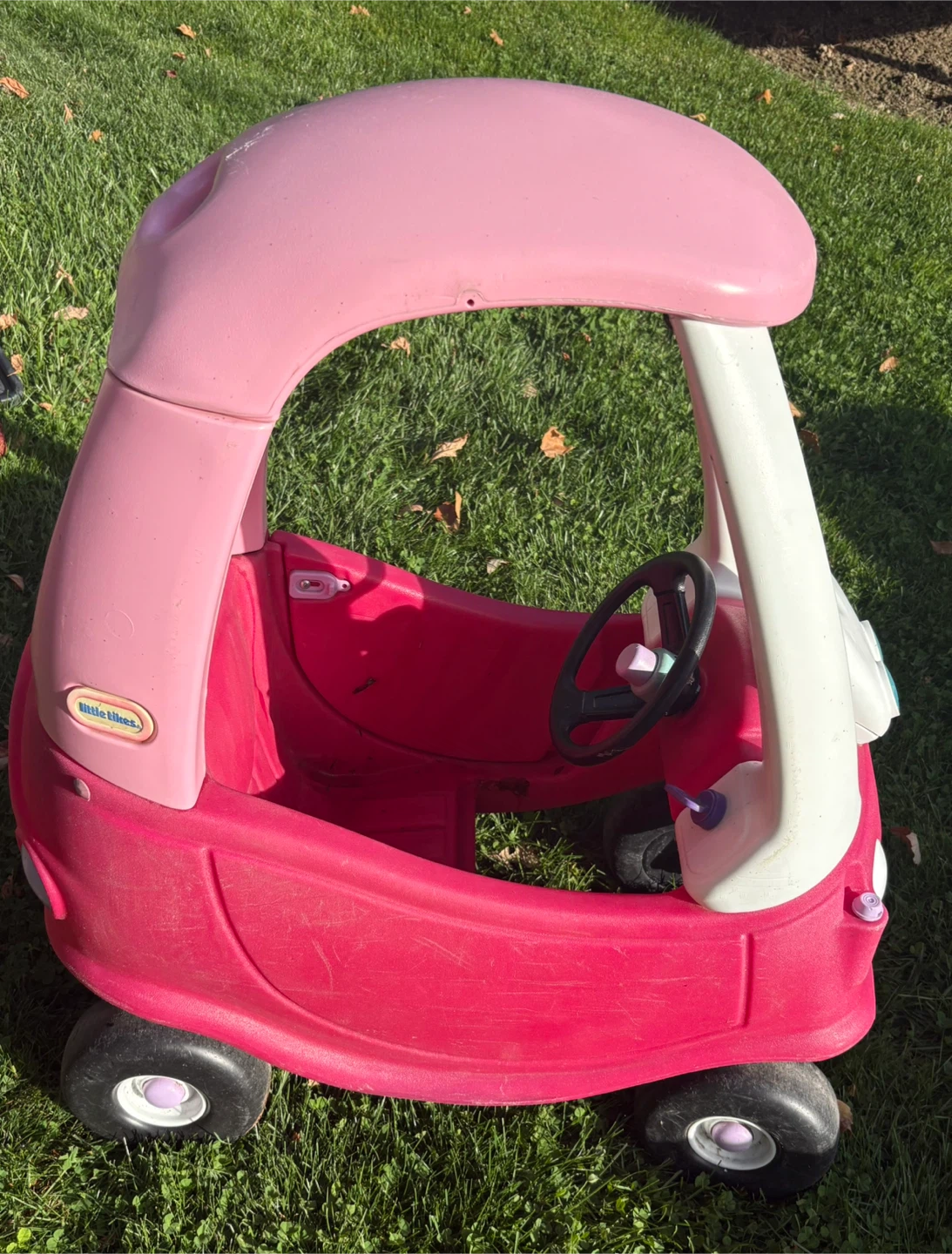 Little Tikes Pink Princess Cozy Coupe Ride On - photo 2