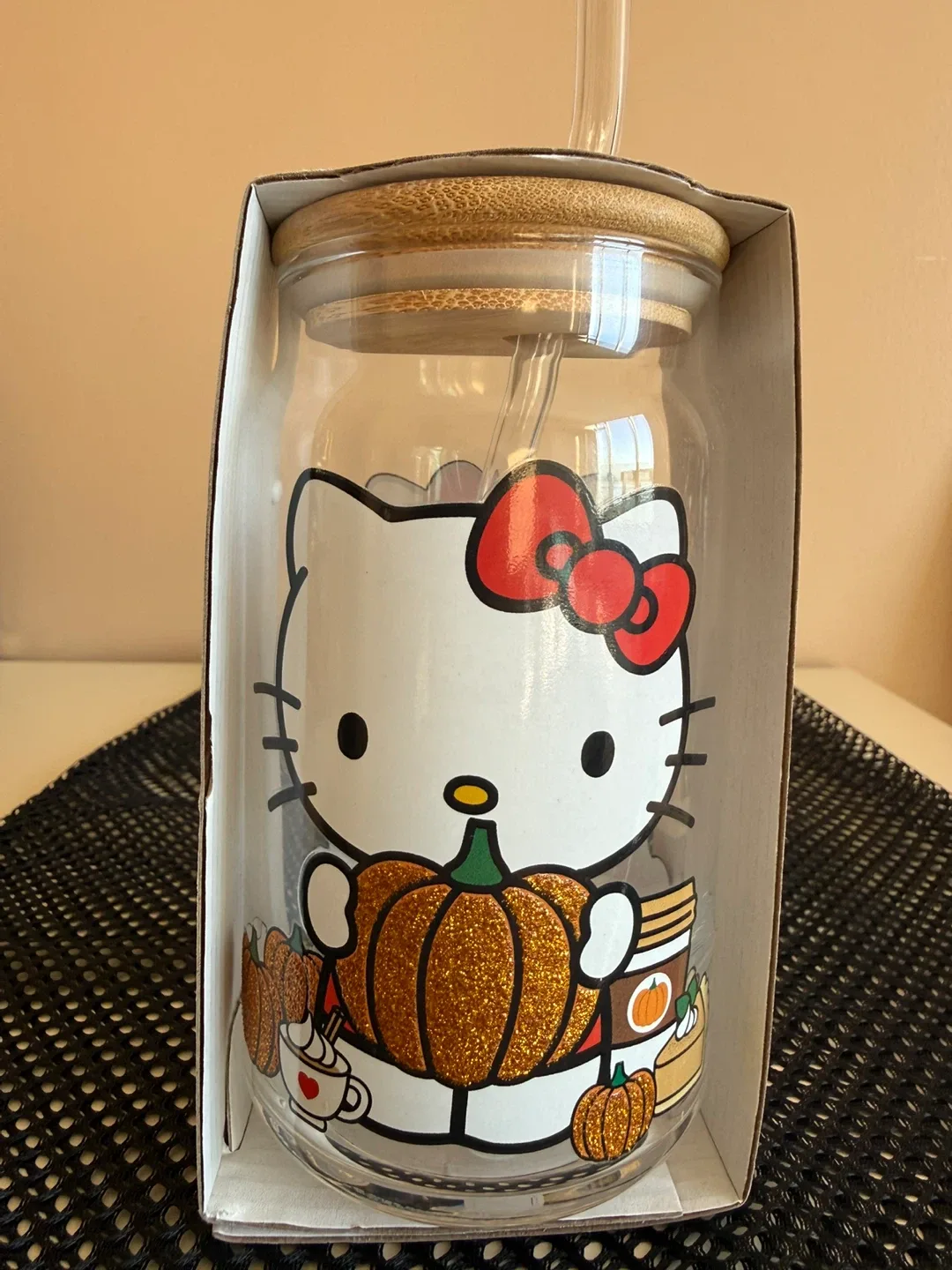 🎃 Hello Kitty Glass Tumbler Set! 🆕 Special Halloween Edition!! image indicator(2)