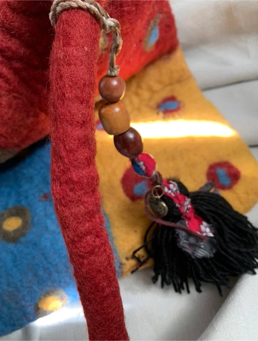 Handmade Wool Felted Shoulder Bag image indicator(6)