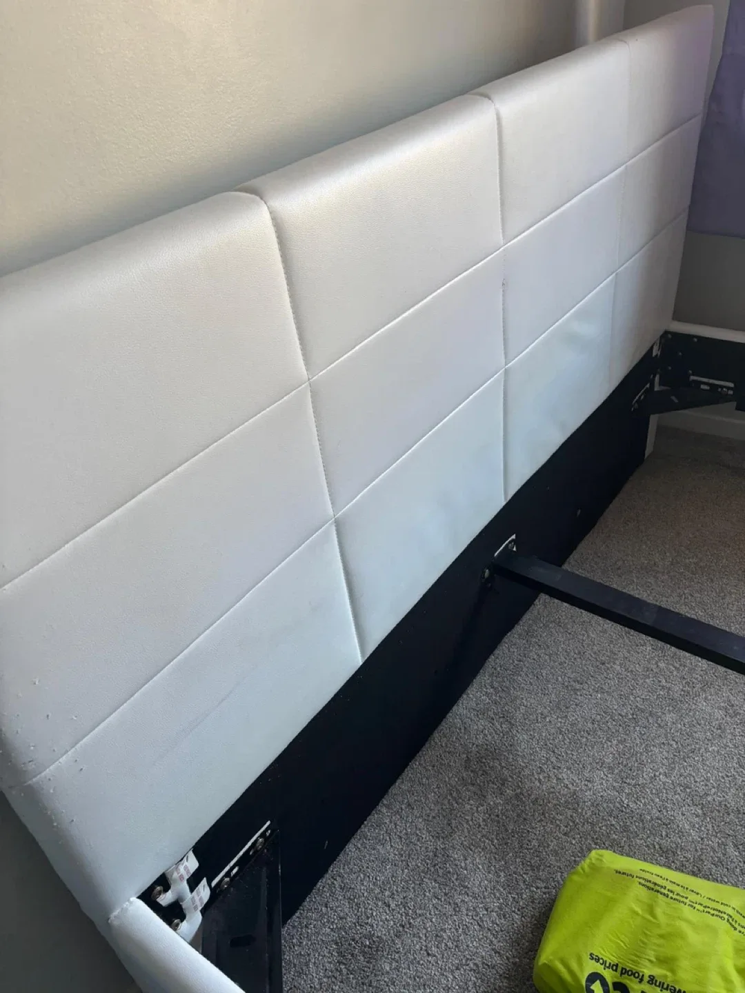 White Faux Leather Queen Bed Frame 🧡 image indicator(5)