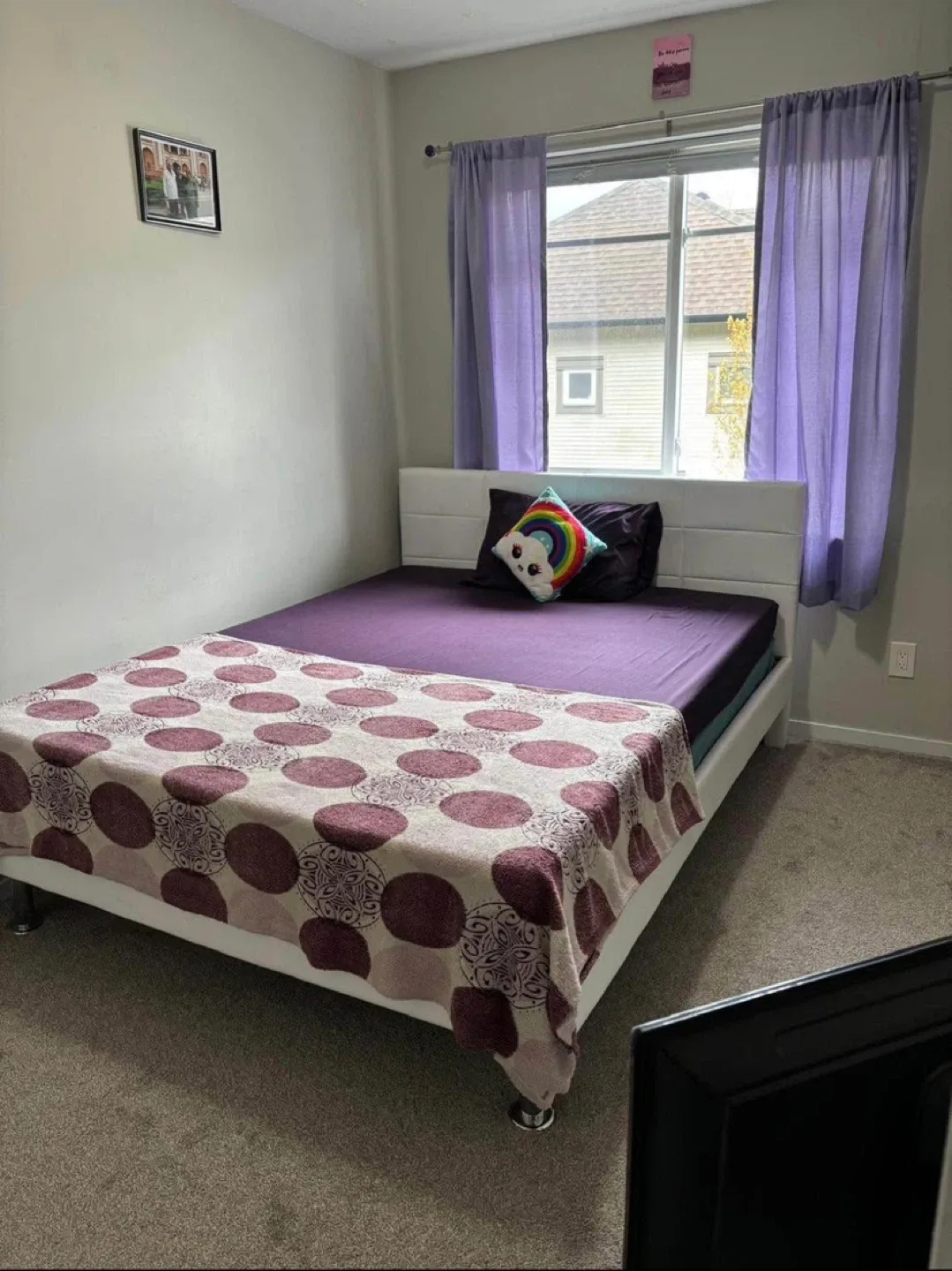 White Faux Leather Queen Bed Frame 🧡 image indicator(2)