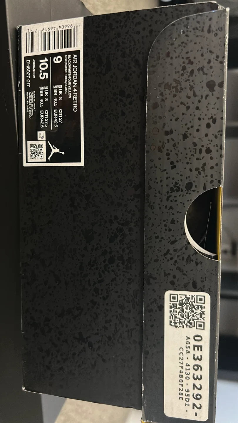 Air Jordan 4 Retro Thunder (2023) Size 10.5 image indicator(5)