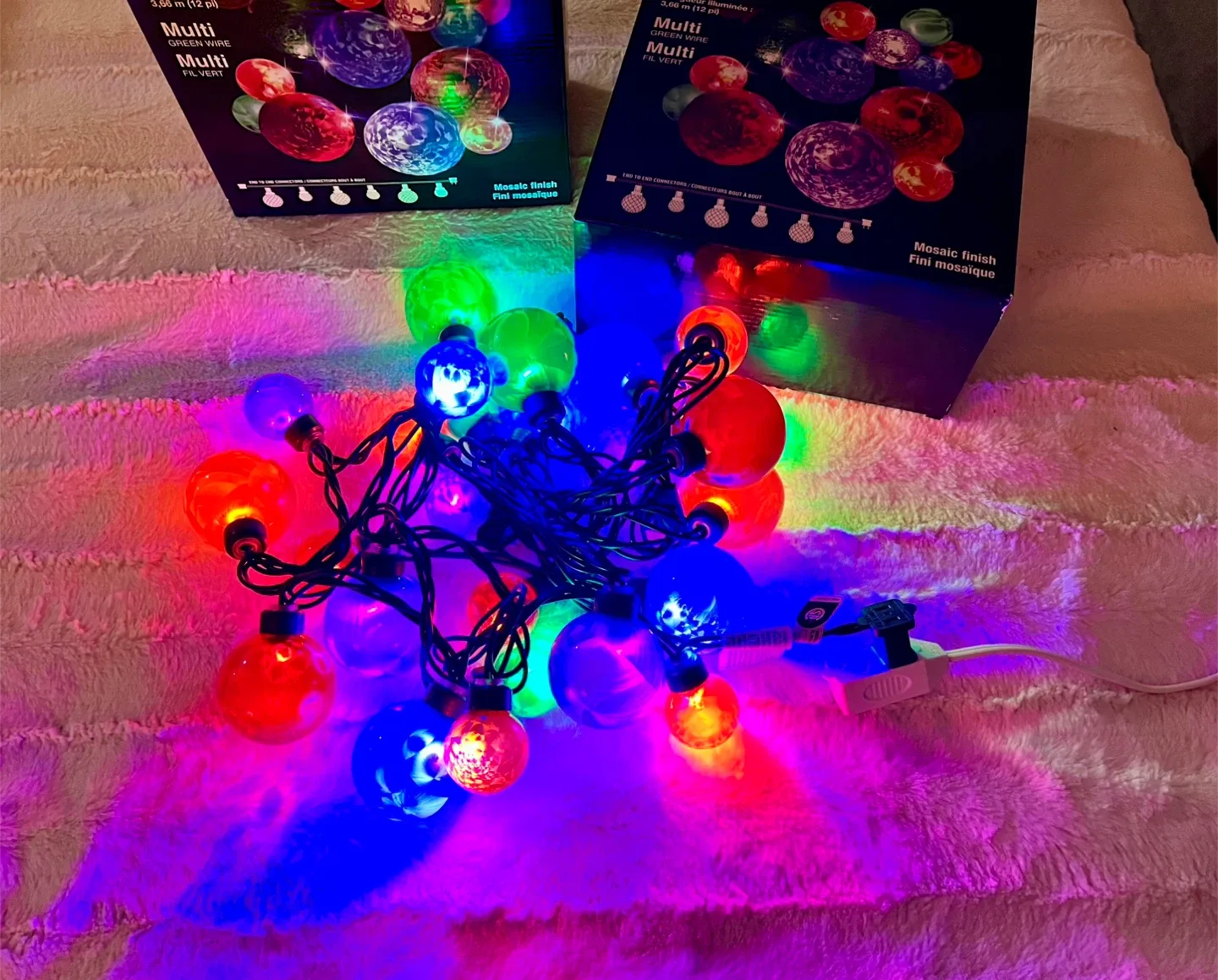 Danson Decor G40 & G60 Multicoloured Mosaic String Lights image indicator(5)