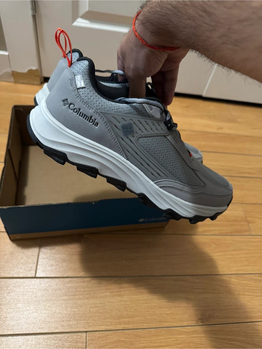 Columbia Men's Hiking Shoes - Size 10.5 *NEW*
