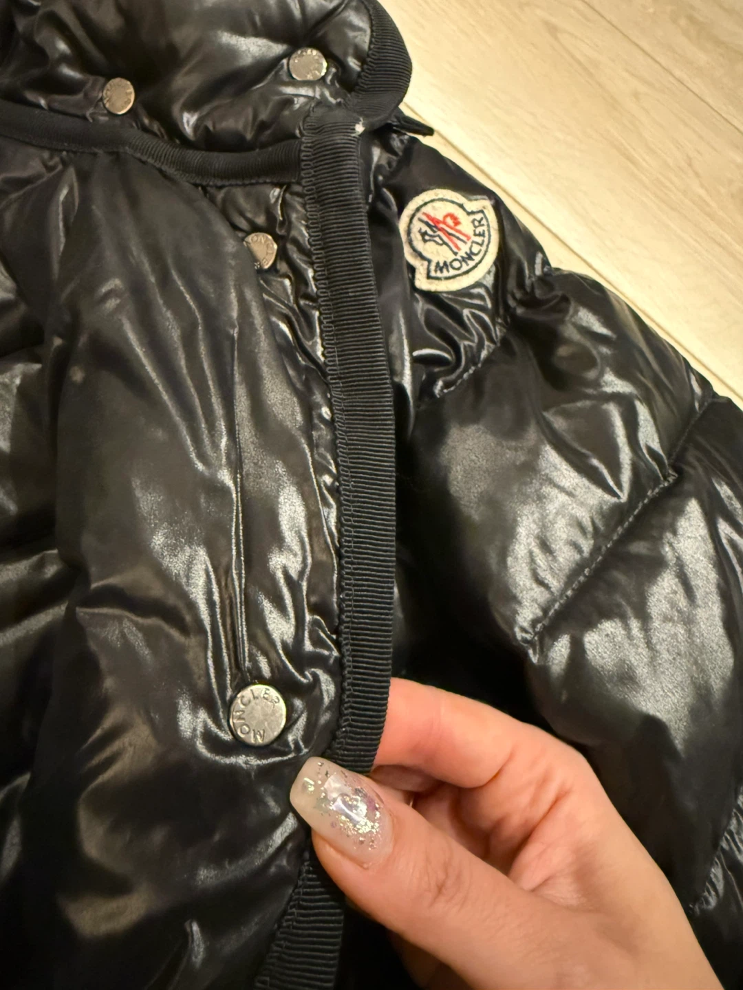 Moncler Armoise Shiny Black Down Puffer Jacket: Size 0 - photo 4