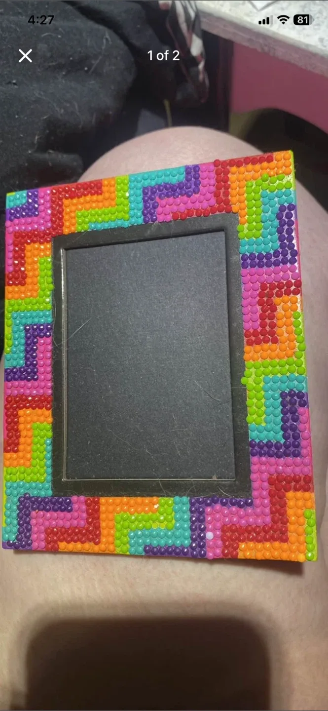 Diamond Art Picture Frame & Artwork image indicator(2)