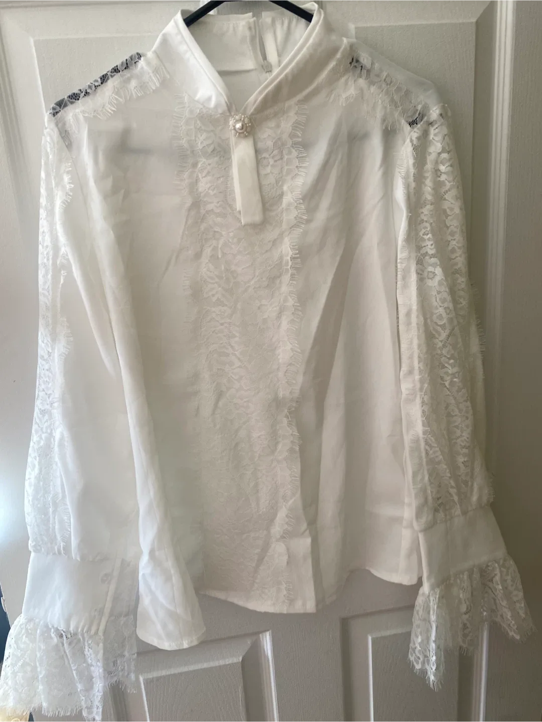 White Lace Detail Blouse image indicator(2)