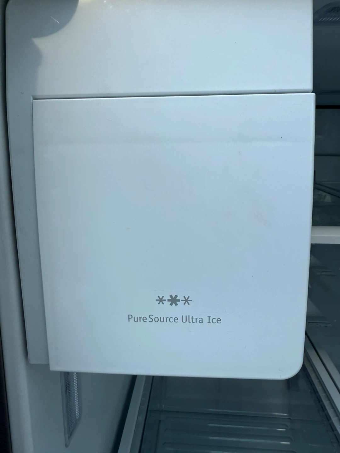 Frigidaire Gallery 36” Fridge - photo 5