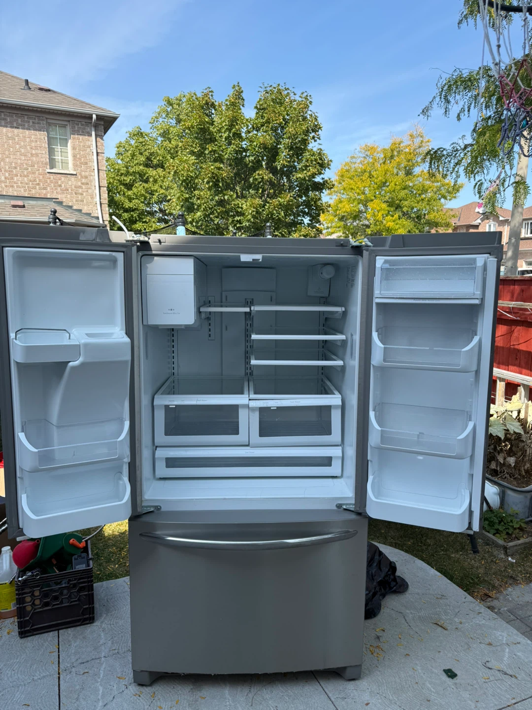 Frigidaire Gallery 36” Fridge - photo 4
