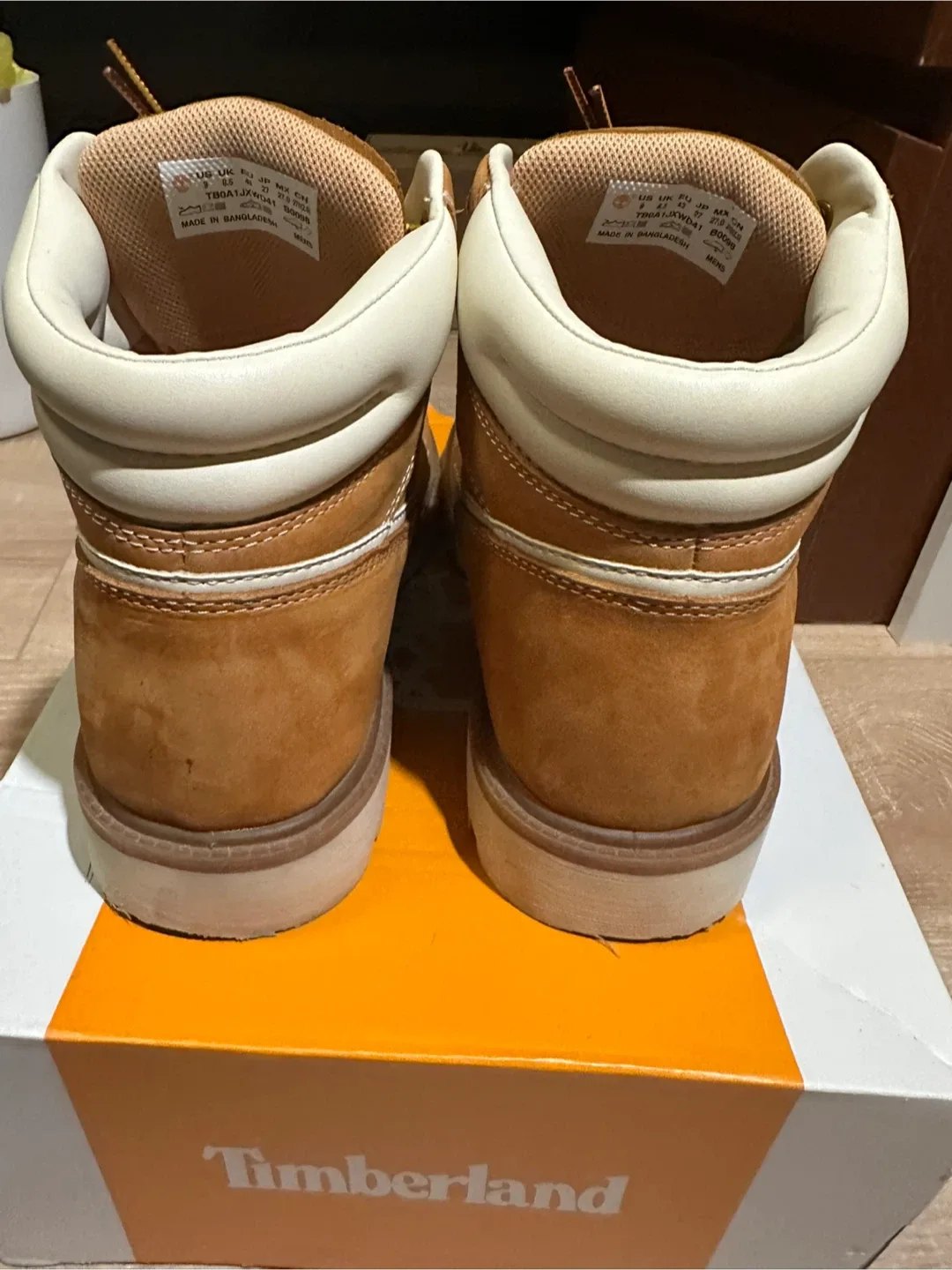 Timberland Heritage Mid Lace Boot - Size 9 image indicator(2)