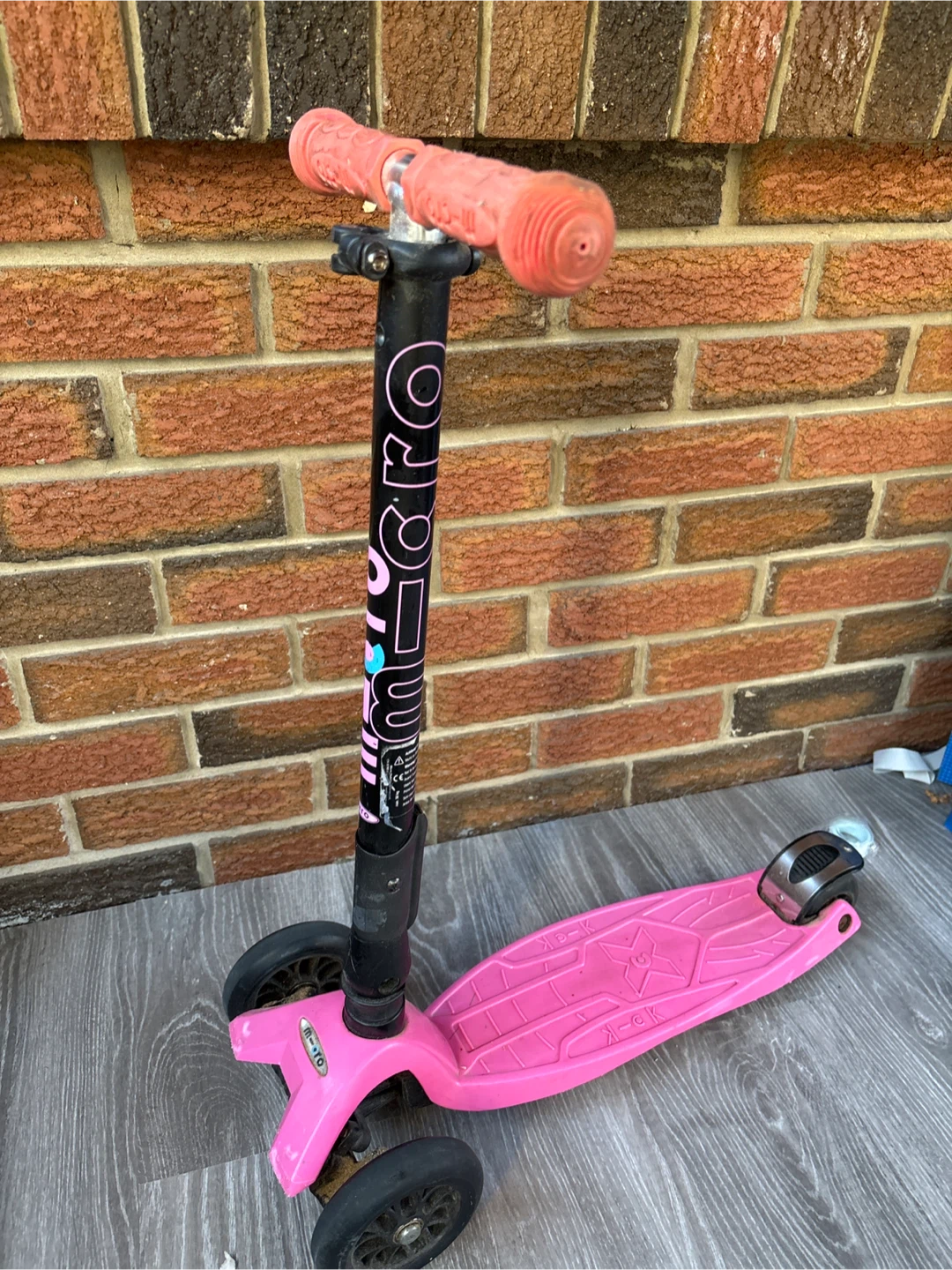 Micro Kickboard Pink Scooter - photo 2
