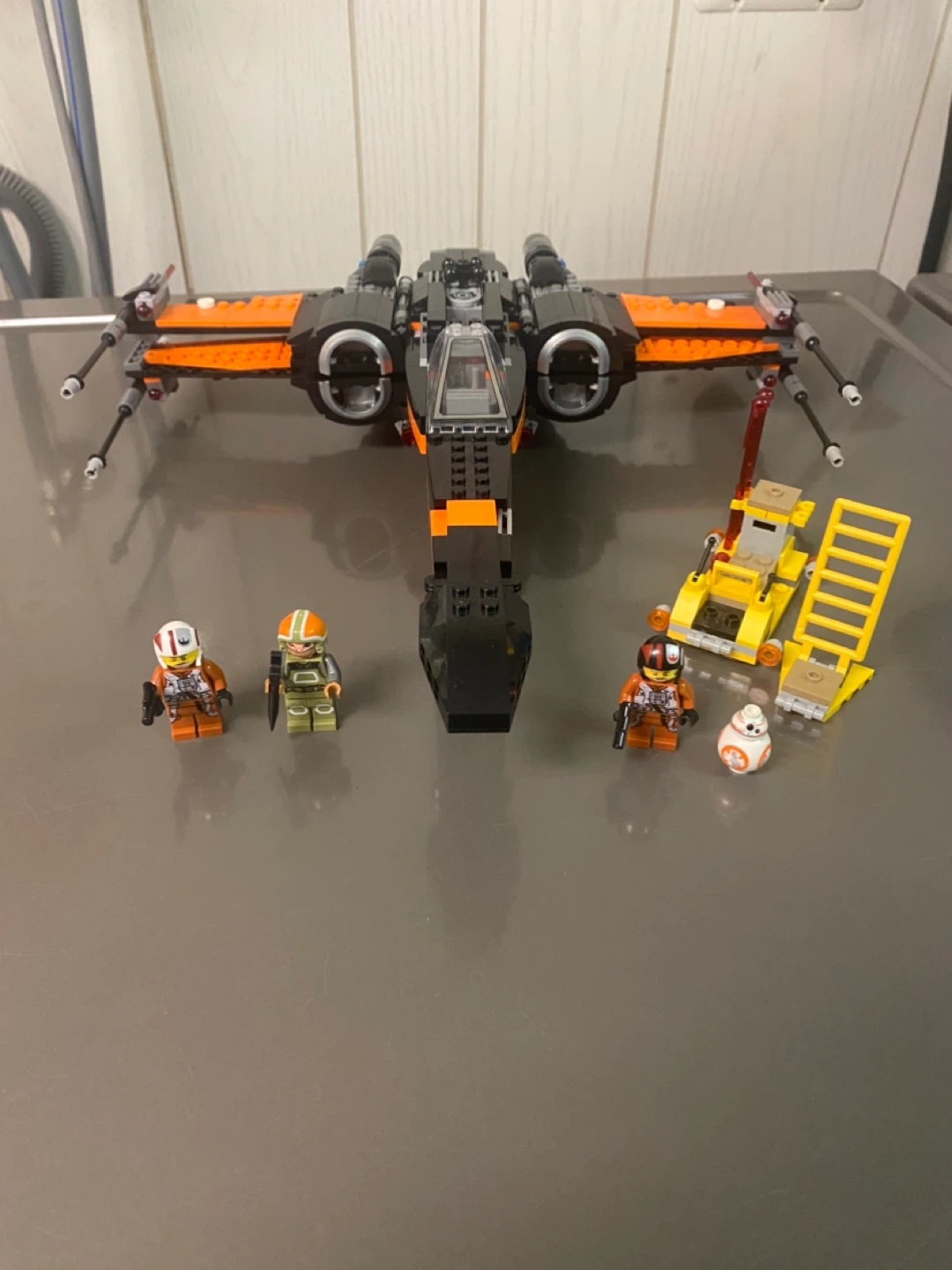 Lego Star Wars Poe’s X-Wing Fighter - 75102
