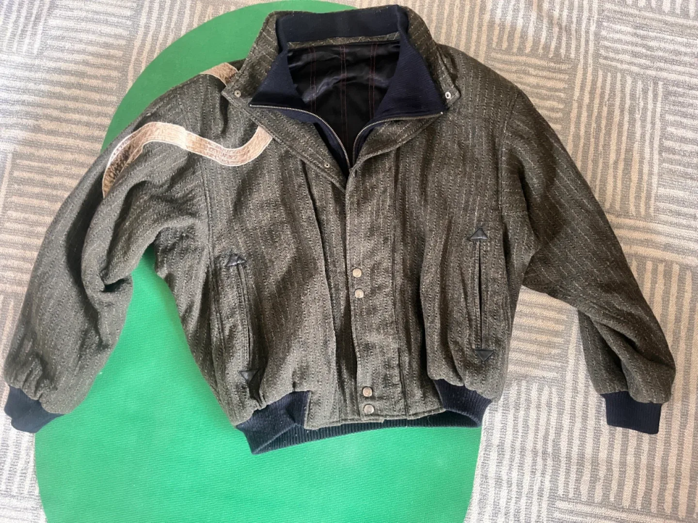 Vintage Wool Blend Bomber Jacket image indicator(2)