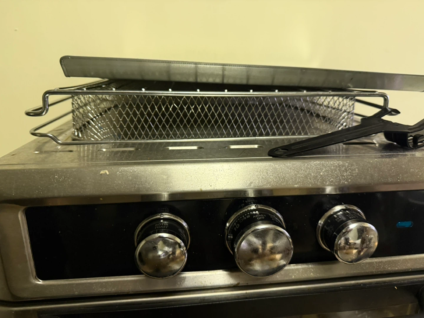 Used LLL Air Fryer Toaster Oven - photo 4
