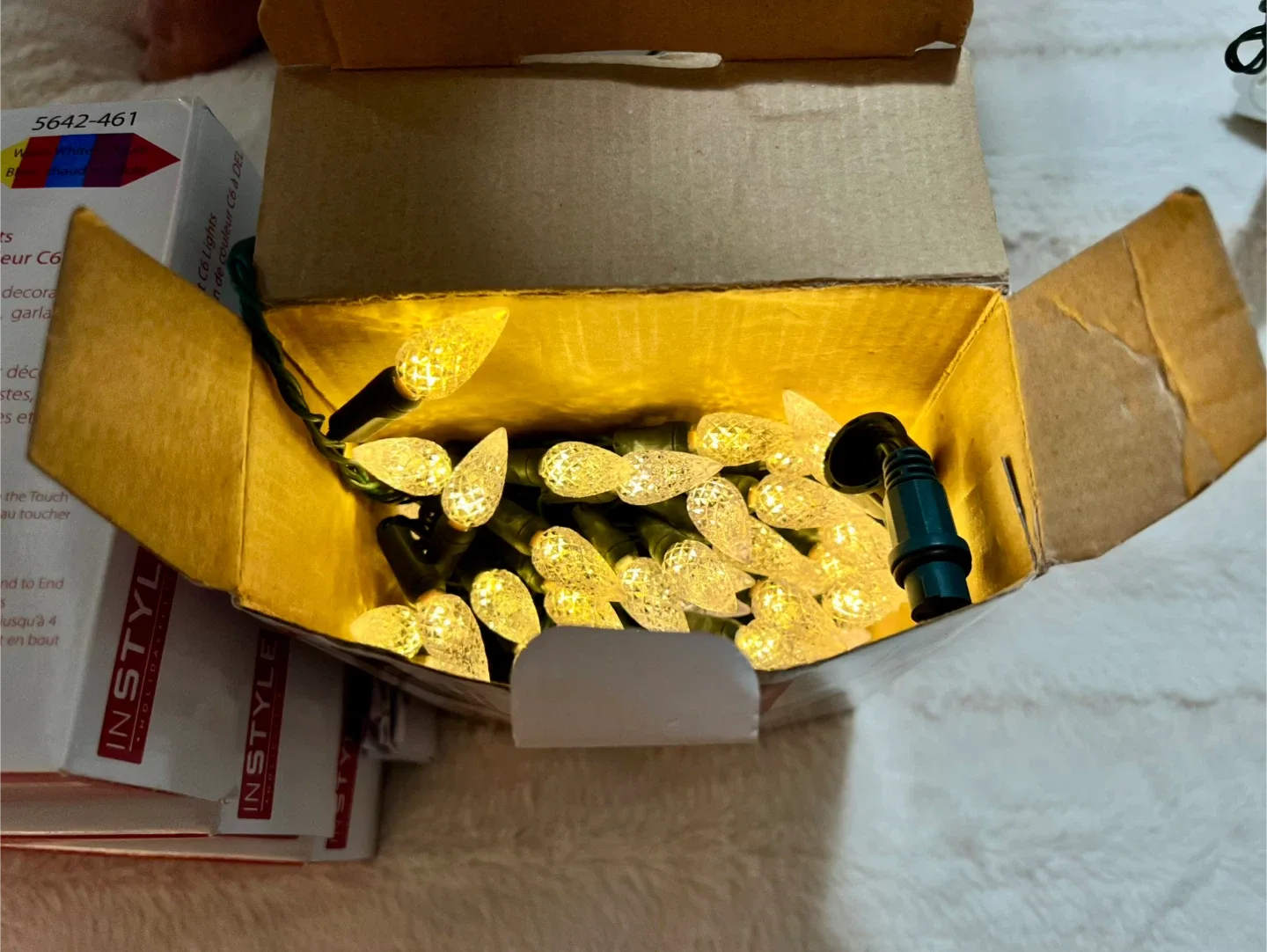 Christmas lights - 70 LED Colour Select C6 Lights - NEW image indicator(10)