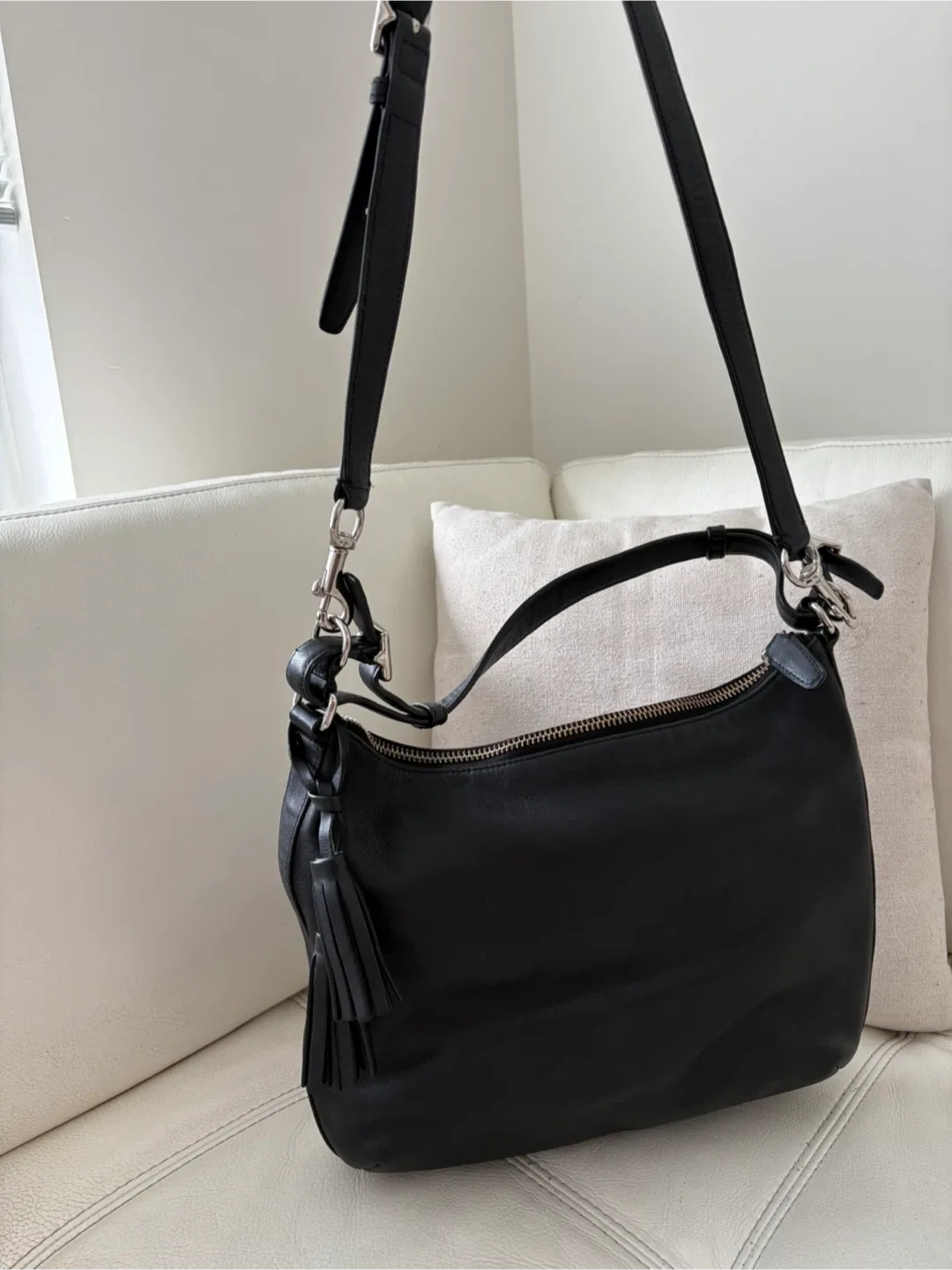 Coach Black Leather Handbag image indicator(4)