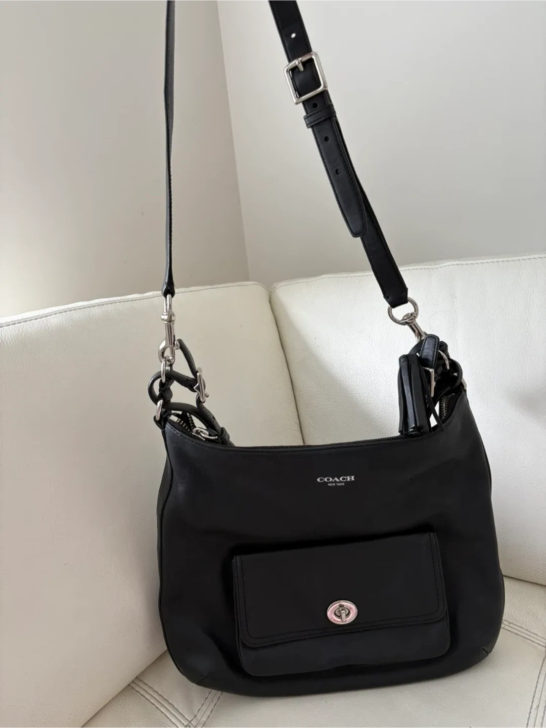 Coach Black Leather Handbag image indicator(7)