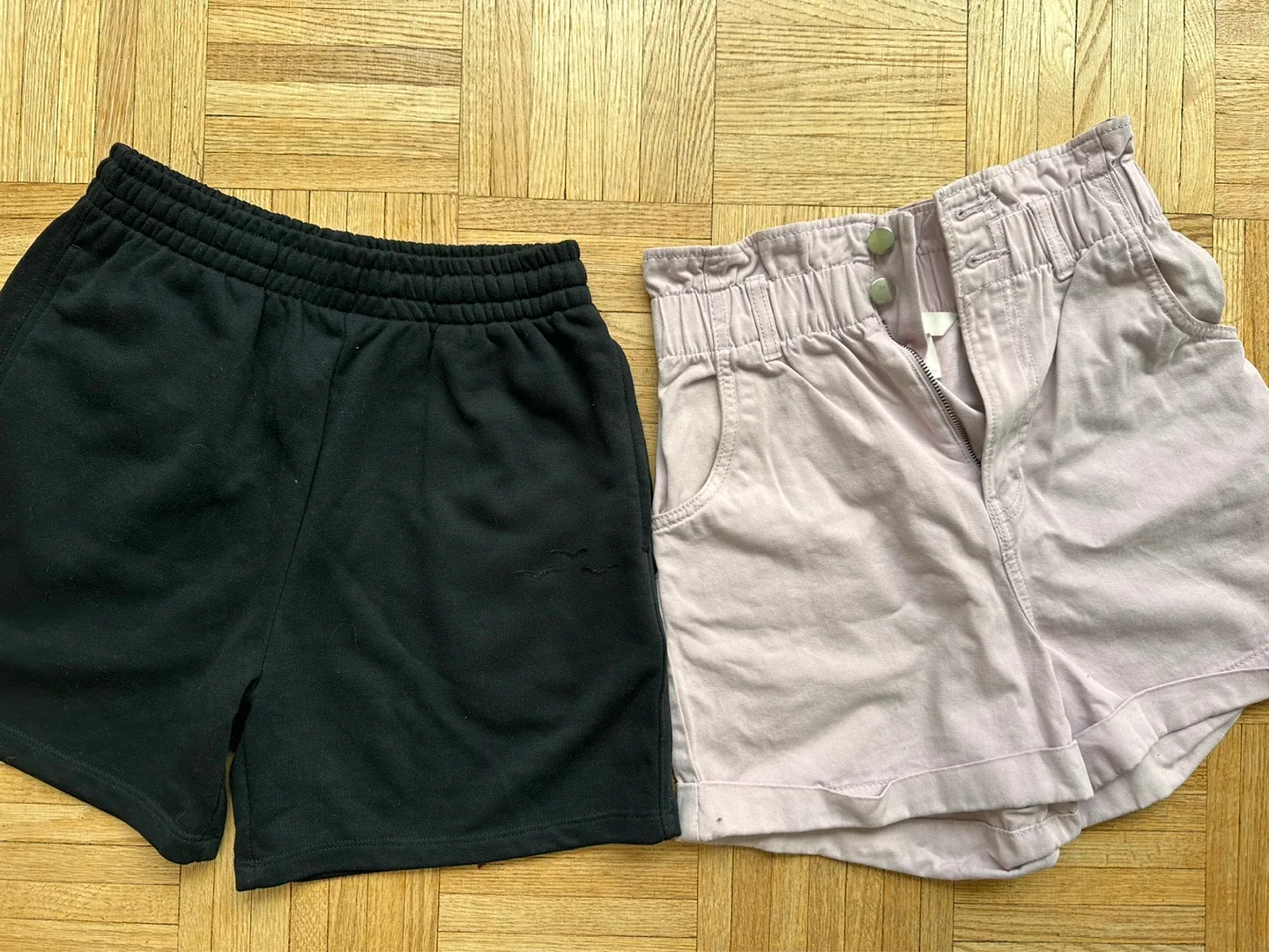 MOVING SALE Mixed Women's Clothing Bundle image indicator(3)