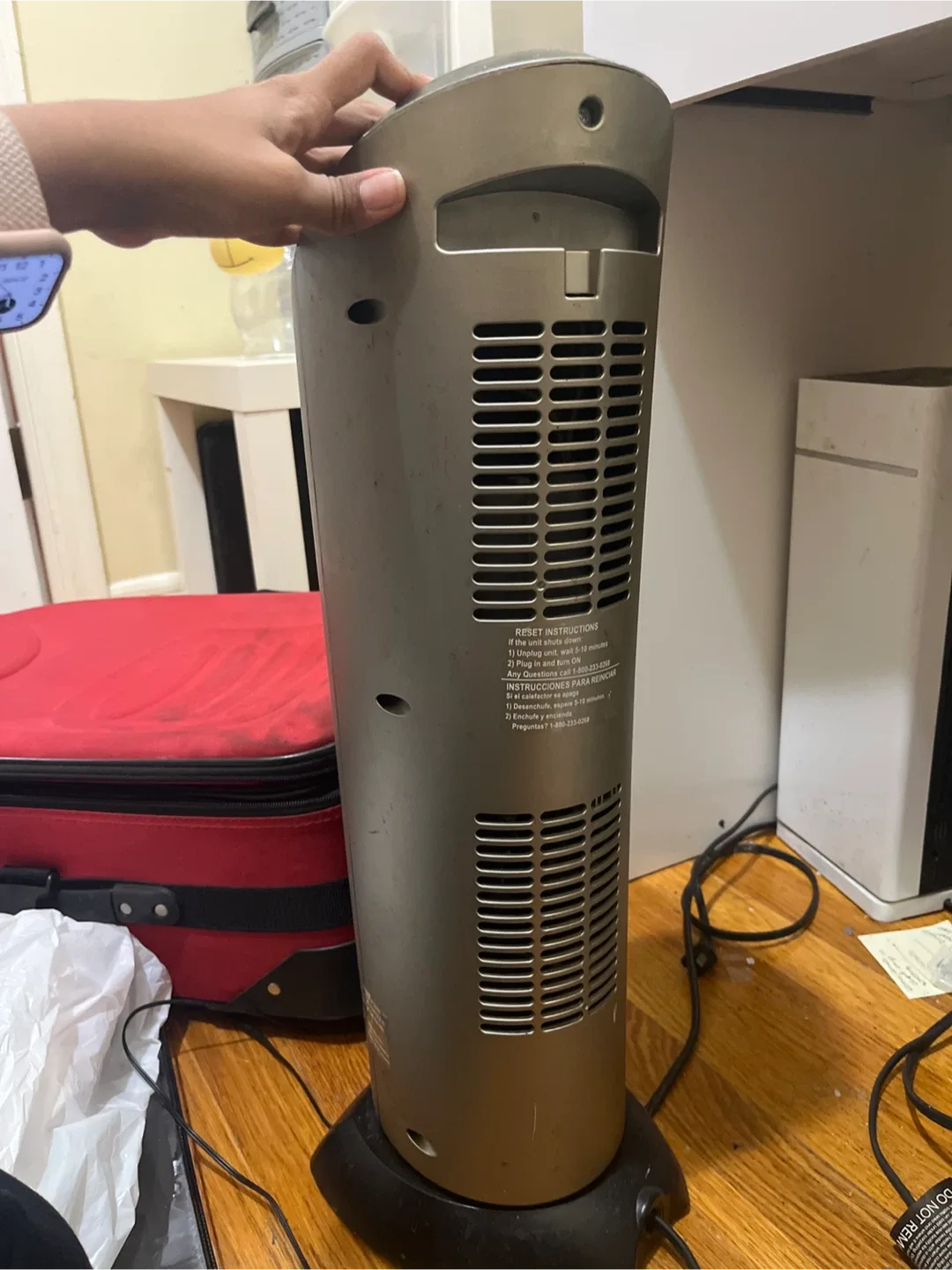 Lasko Ceramic Tower Heater image indicator(3)