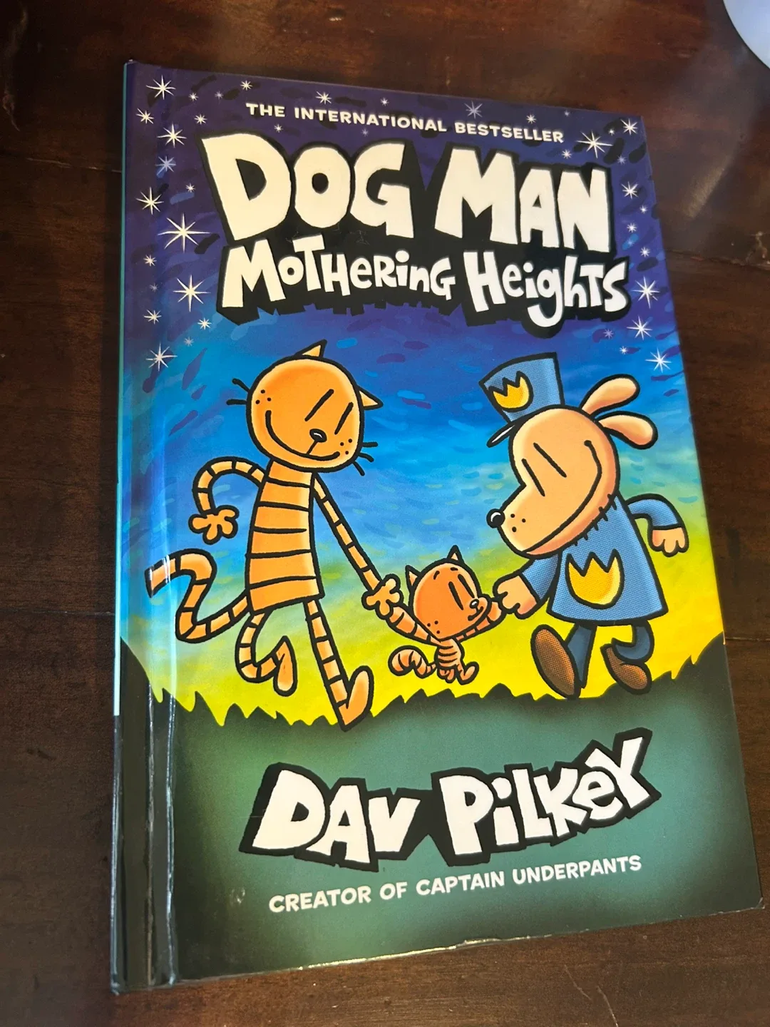 Dog Man: Mothering Heights by Dav Pilkey image indicator(2)