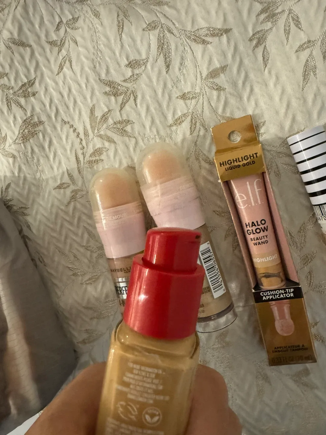 Makeup Bundle: Maybelline, e.l.f., Covergirl, Rimmel image indicator(4)