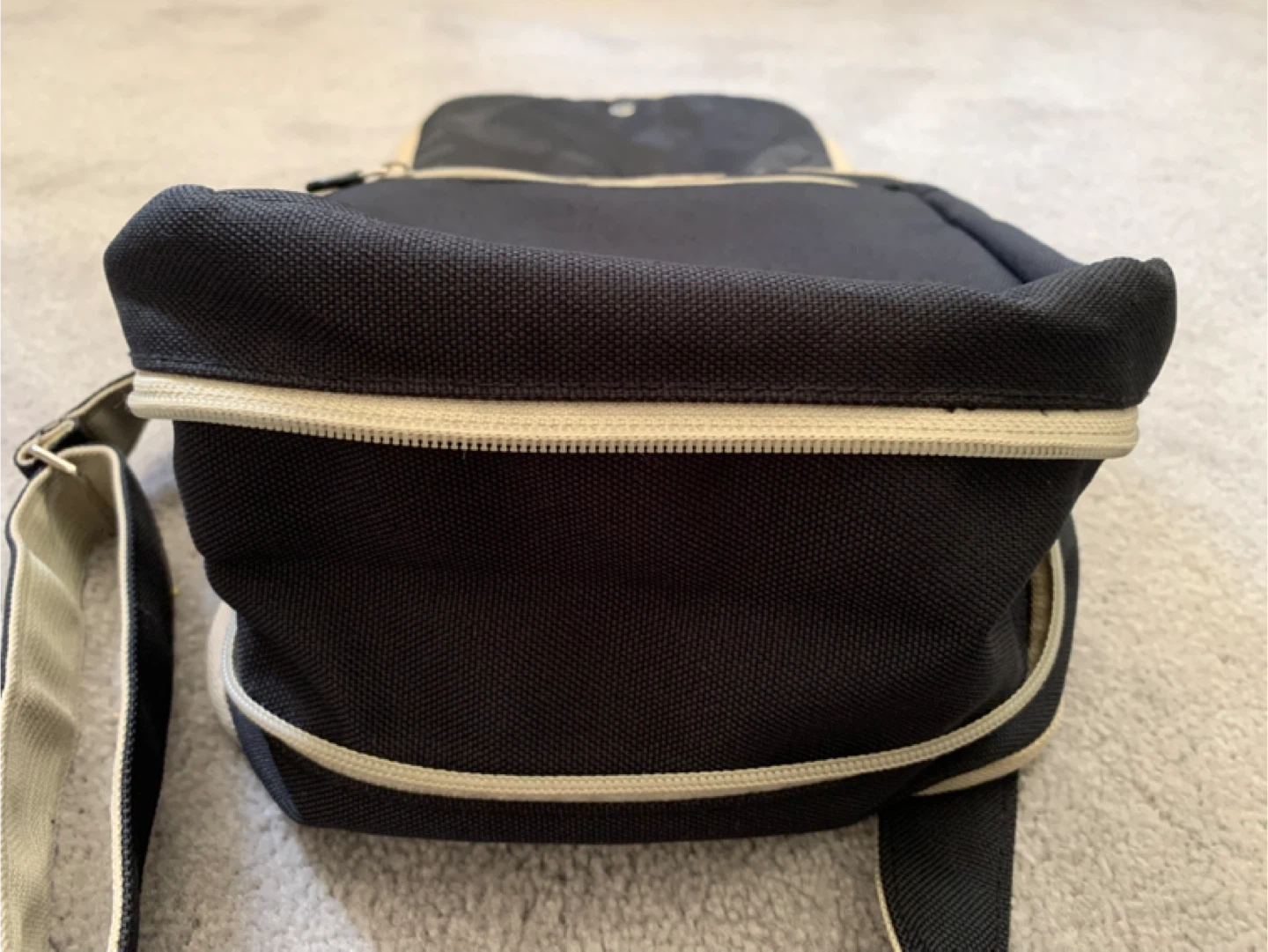 Hello Kitty bags - excellent condition - photo 5