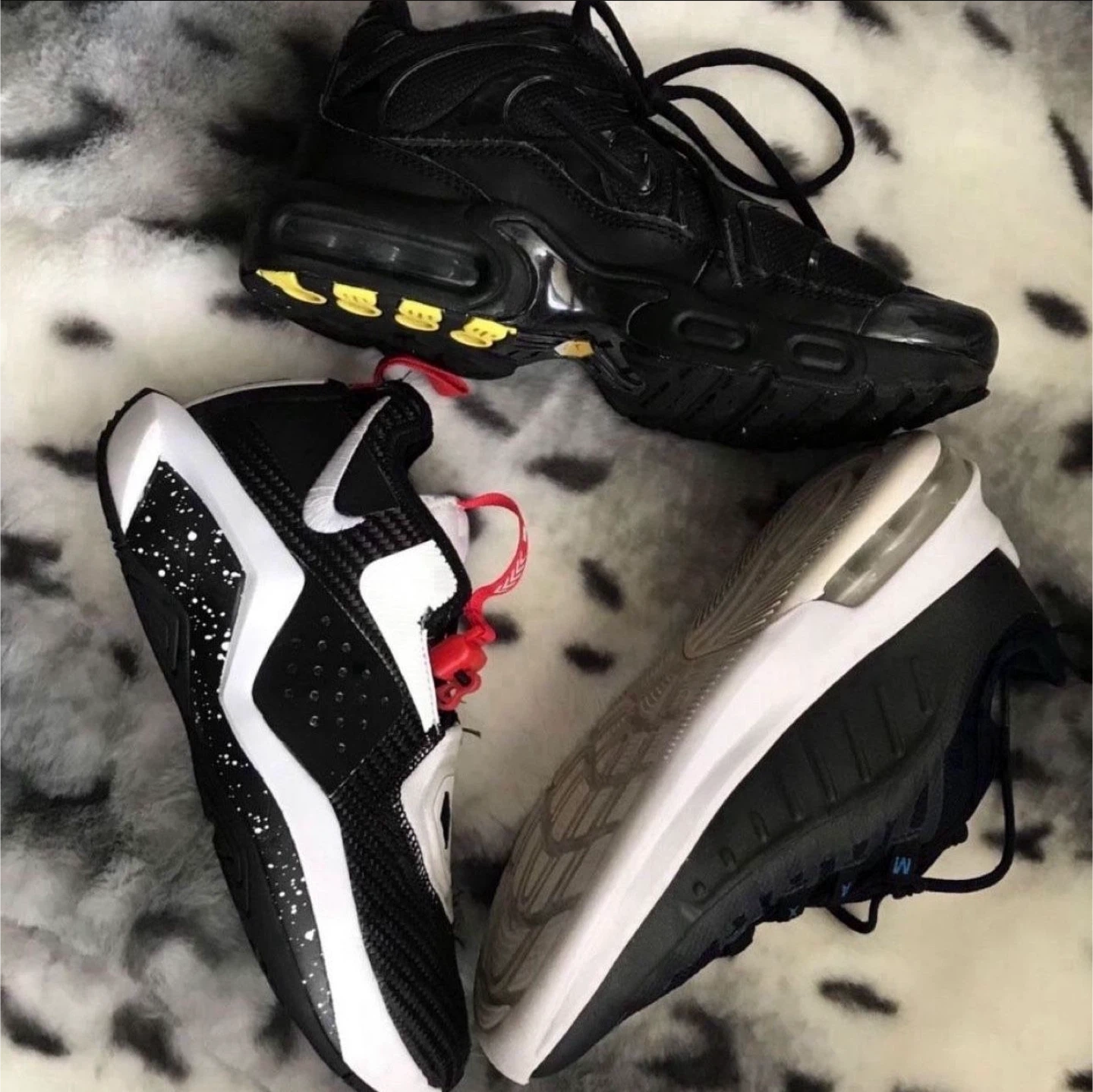 Boys Nike Sneakers (Multiple)