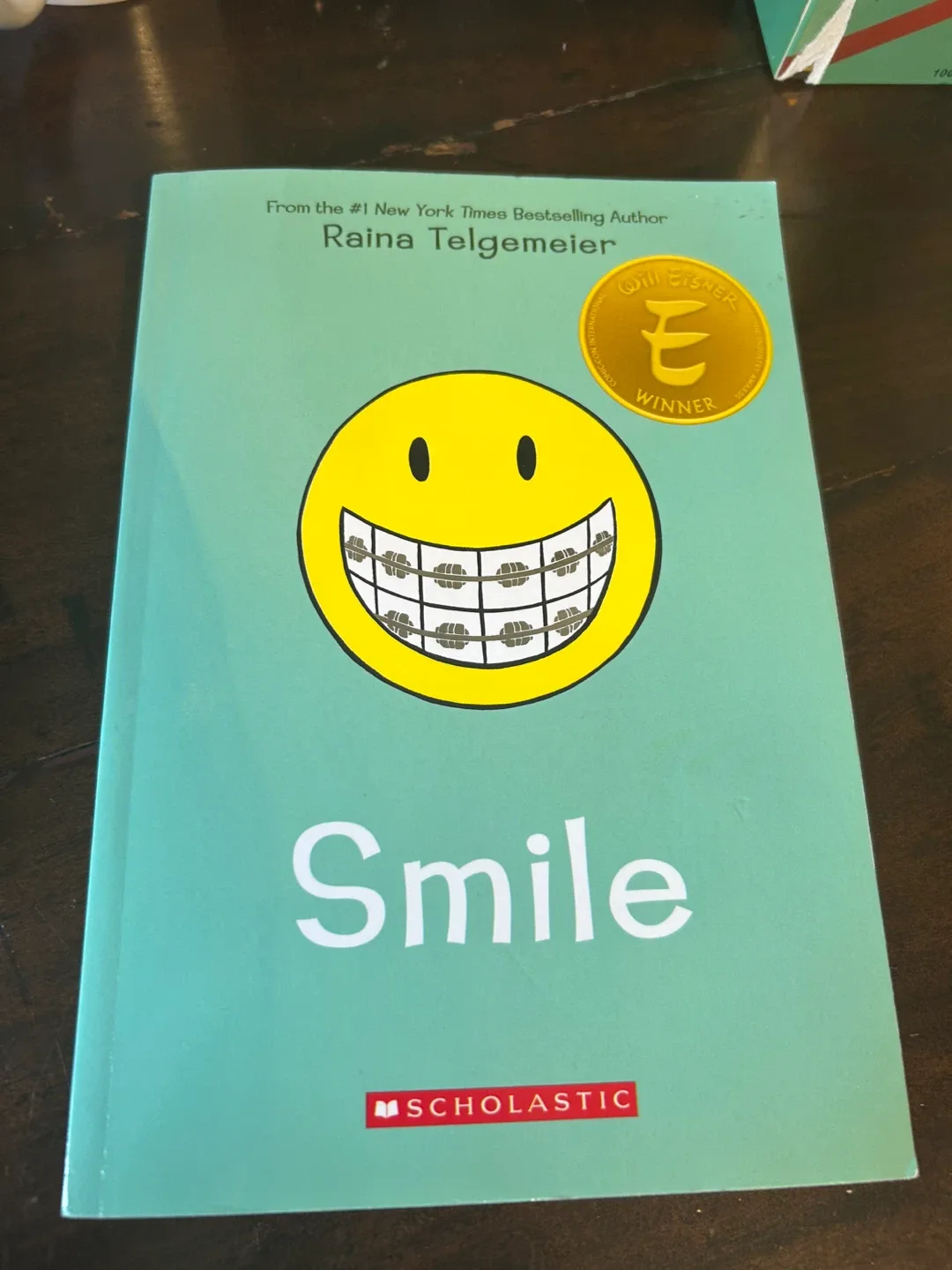 Smile by Raina Telgemeier image indicator(2)
