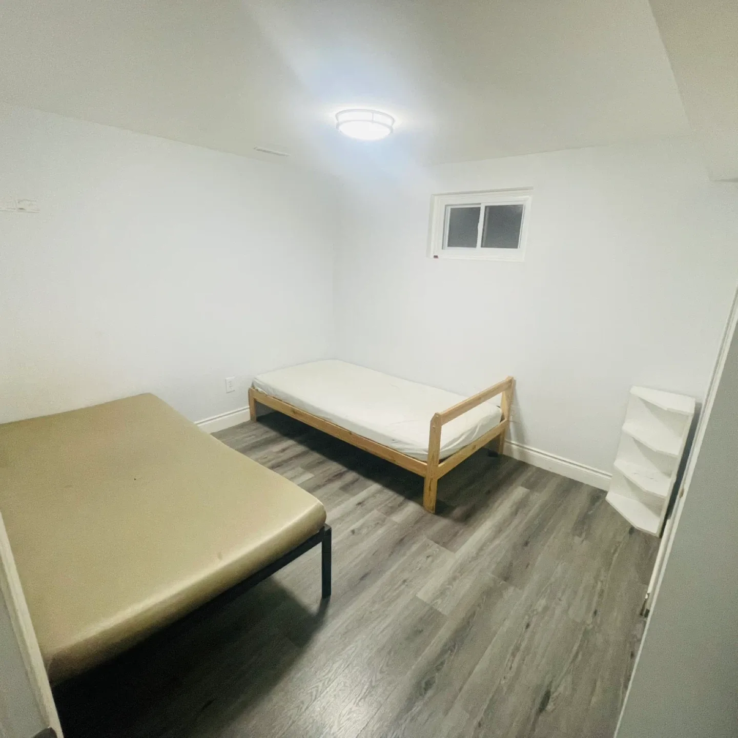 Private/ sharing- Room for rent image indicator(2)