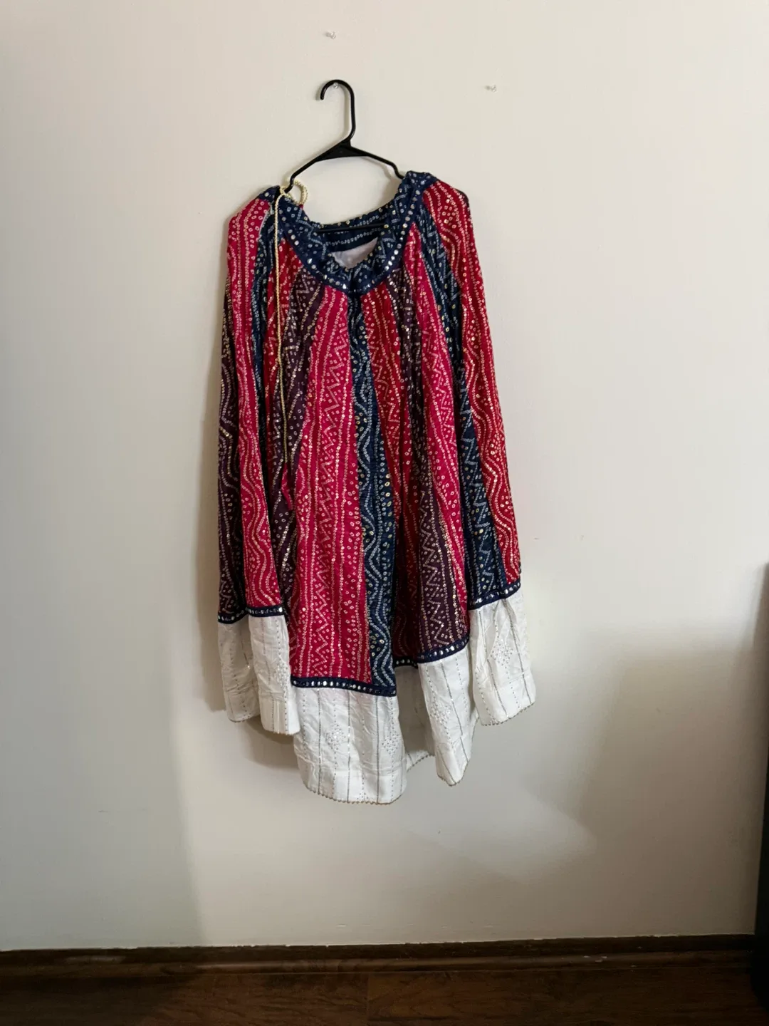 Lehenga Skirt and Blouse Set image indicator(2)