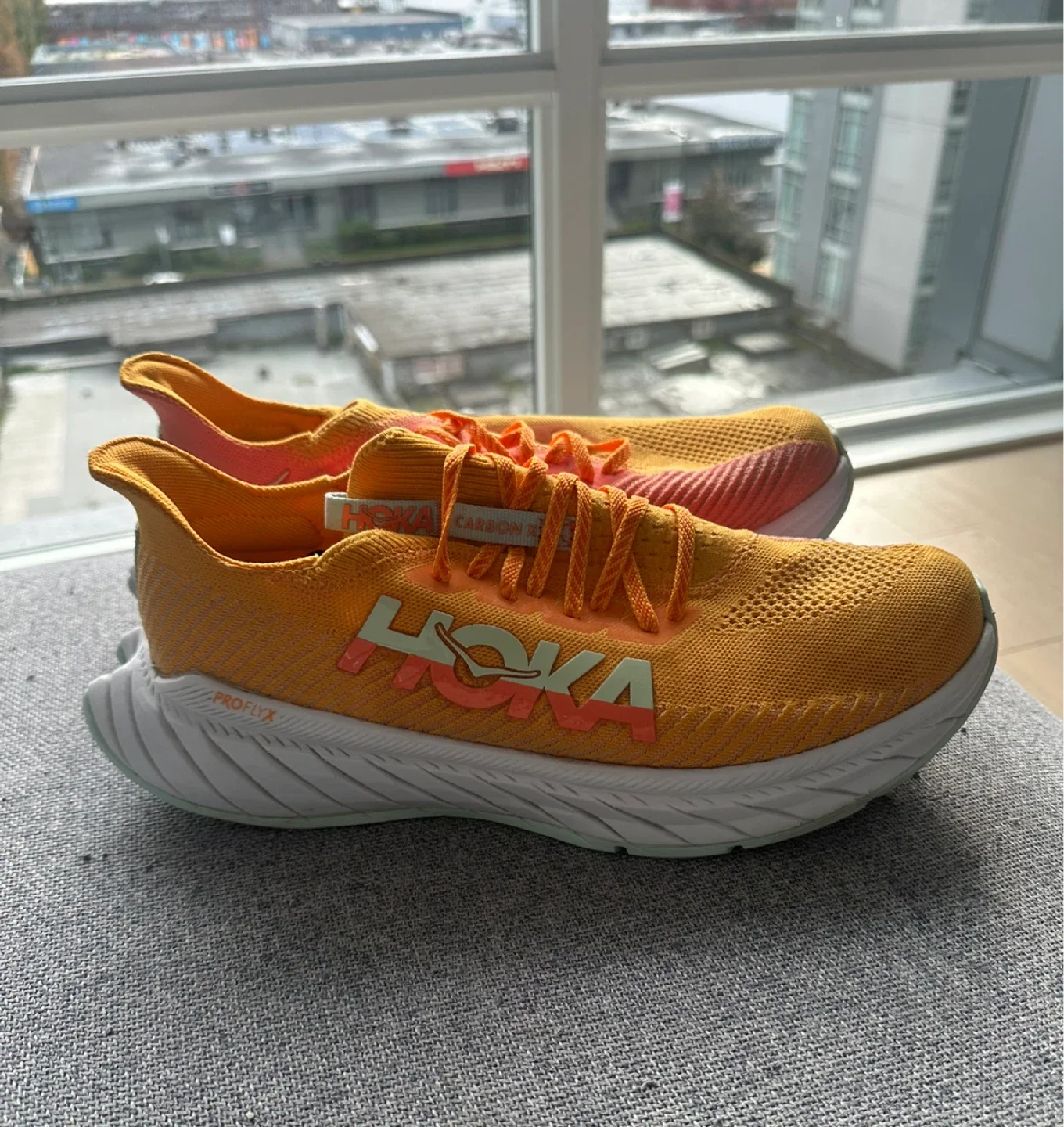 Hoka Carbon X 3 Running Shoes, US 12 image indicator(2)