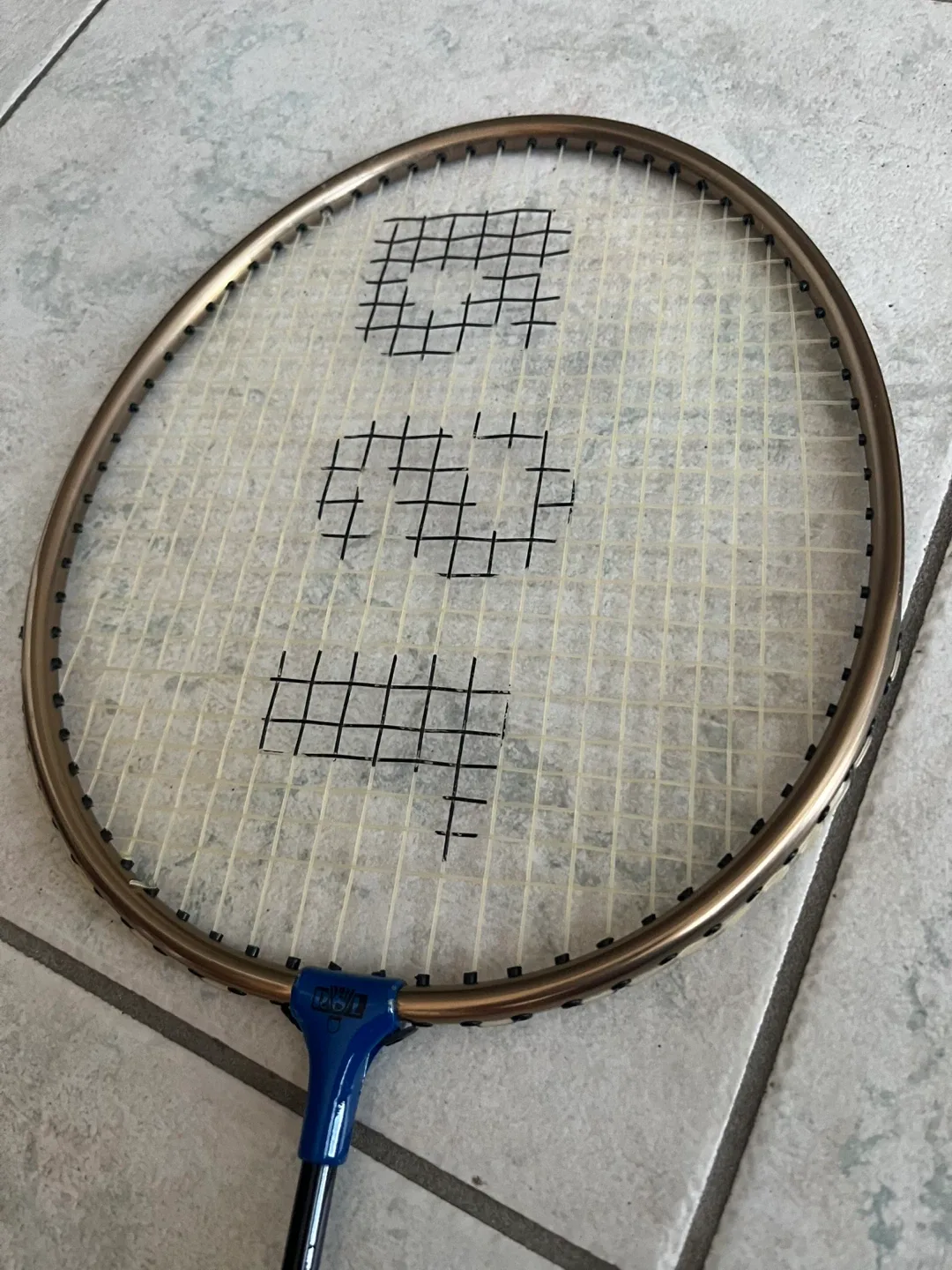 RSL 330 Badminton Racket image indicator(3)