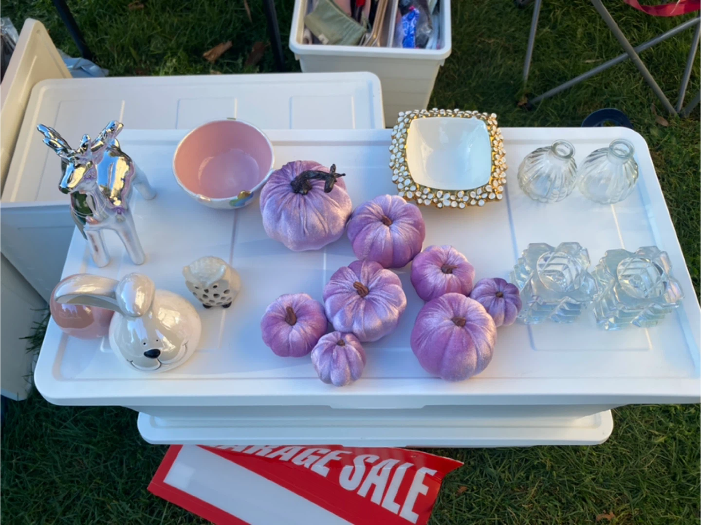 Variety of Home Decor Items