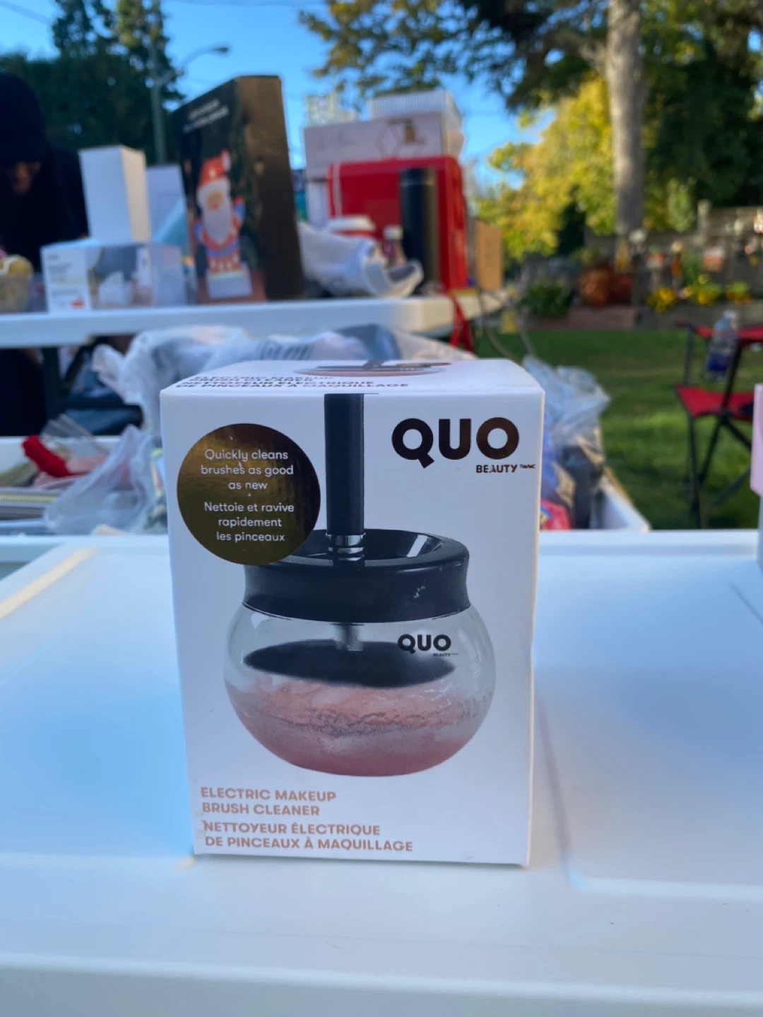 New Quo Electric Makeup Brush Cleaner
