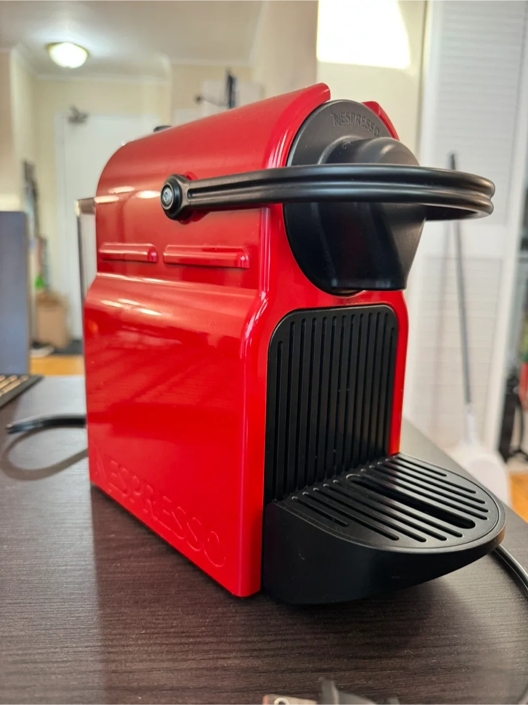 Nespresso Machine & Accessories