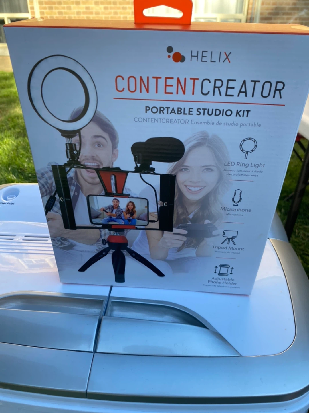 Helix Content Creator Portable Studio Kit - New in Box!