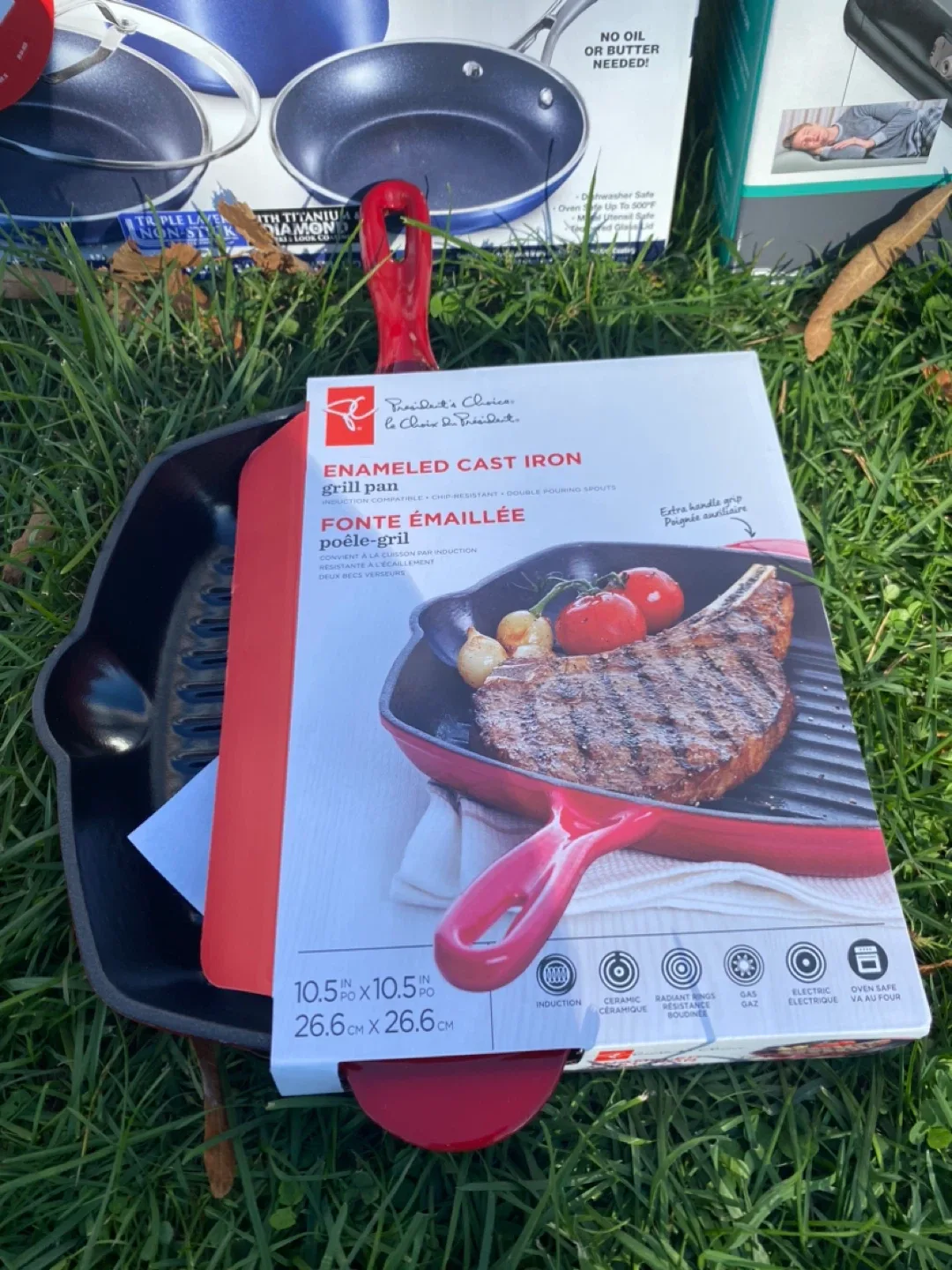 President's Choice Enamelled Cast Iron Grill Pan thumbnail