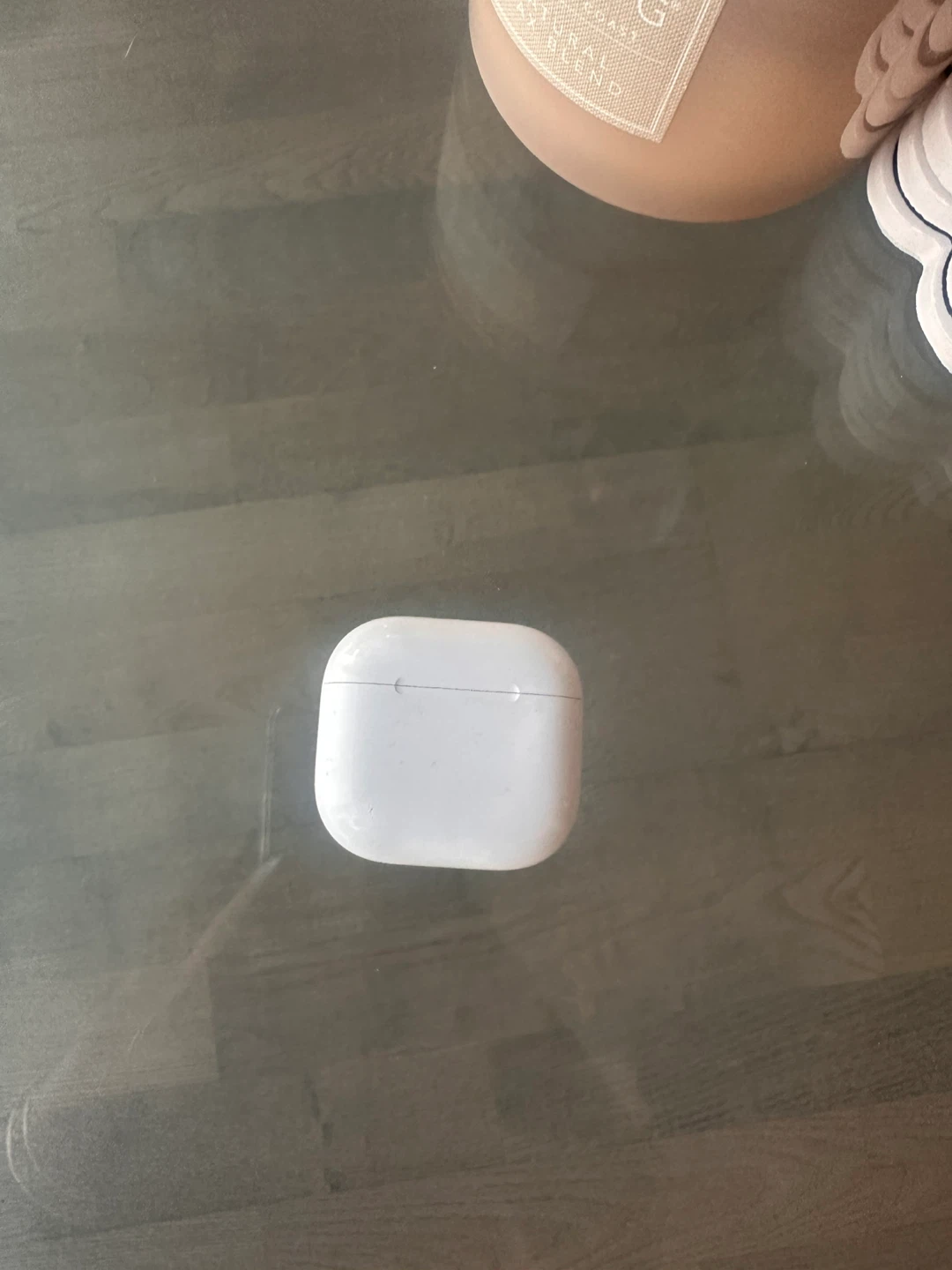 Apple AirPods Pro (4th generation)