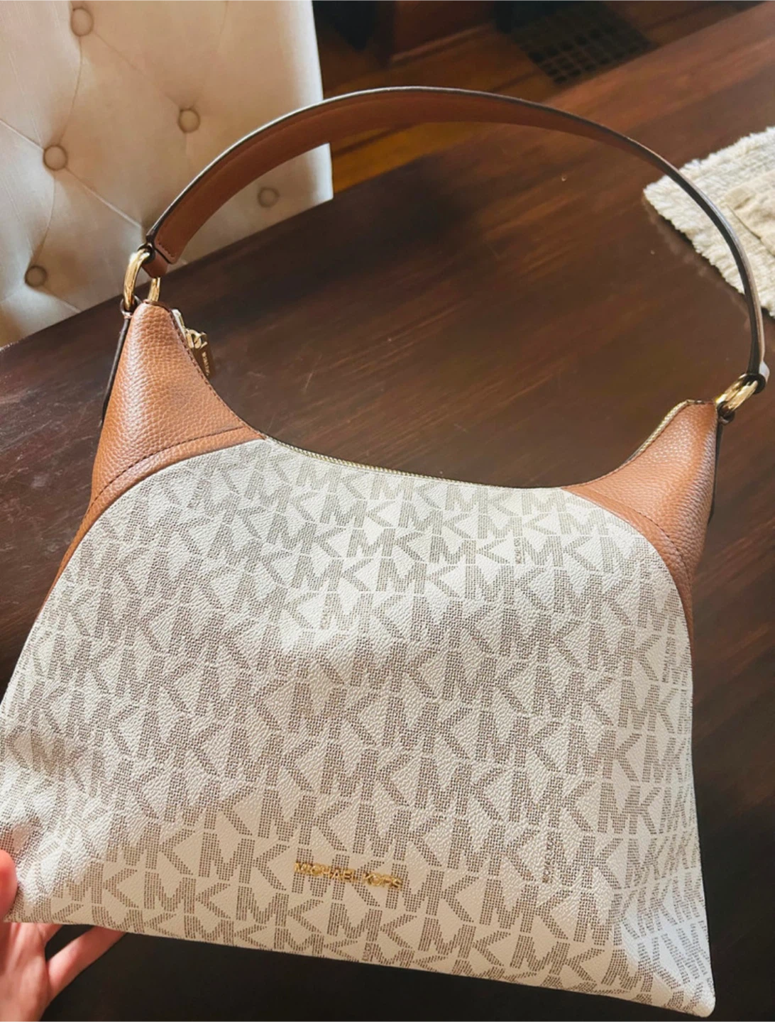 Michael Kors Aria Hobo Bag - photo 2