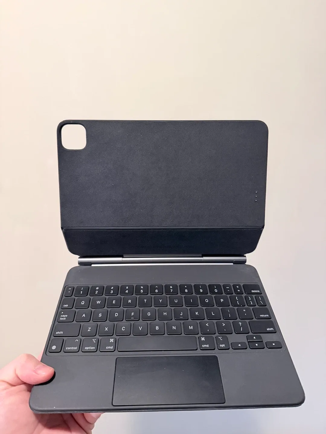 Apple iPad Pro 11 inch Magic Keyboard - Black thumbnail