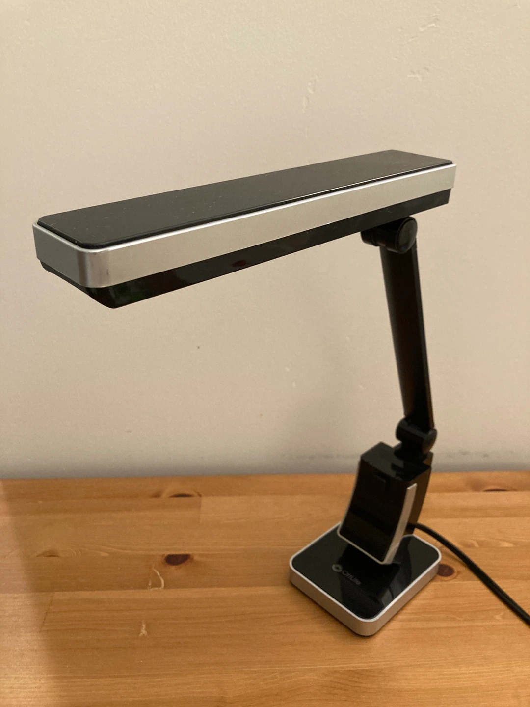 Assorted Floor and Desk Lamps - photo 3