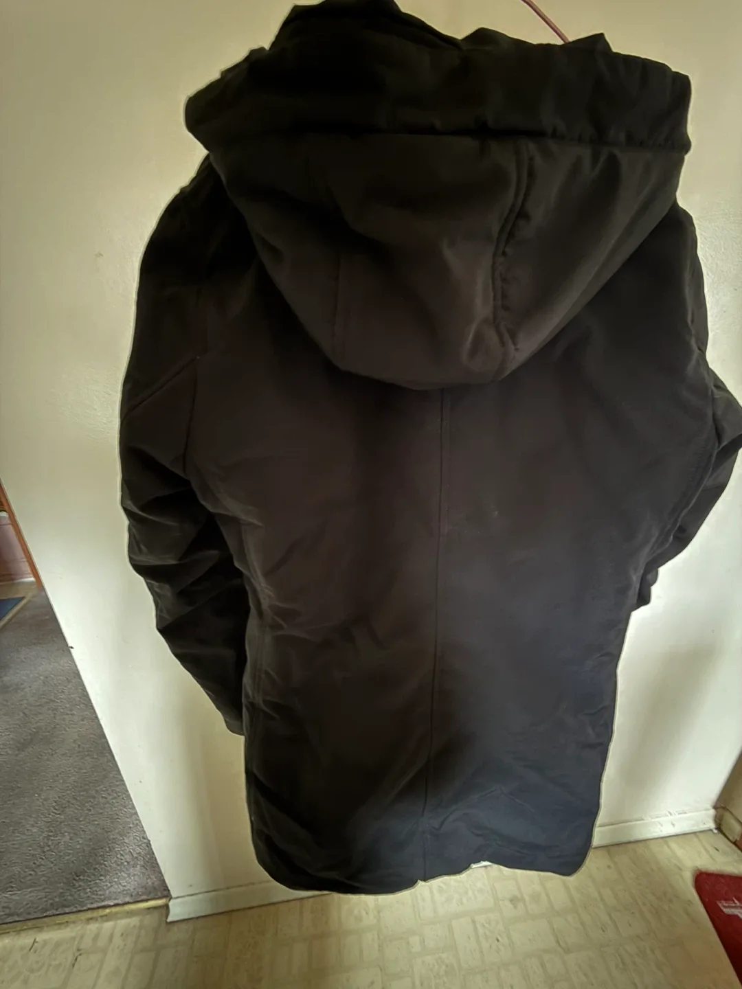 Uniqlo Black Down Jacket - Size S image indicator(4)