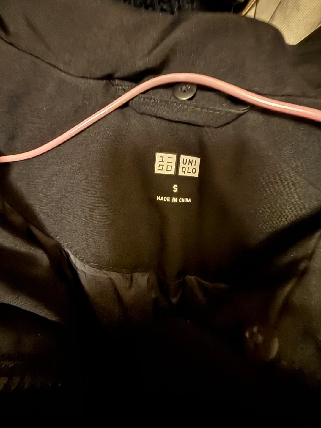 Uniqlo Black Down Jacket - Size S image indicator(5)