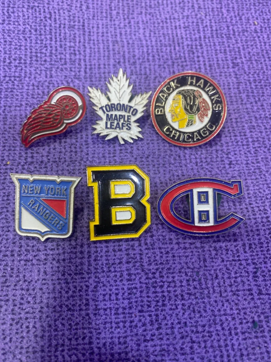 Vintage NHL Team Logo Pins - Set of 6 image indicator(2)