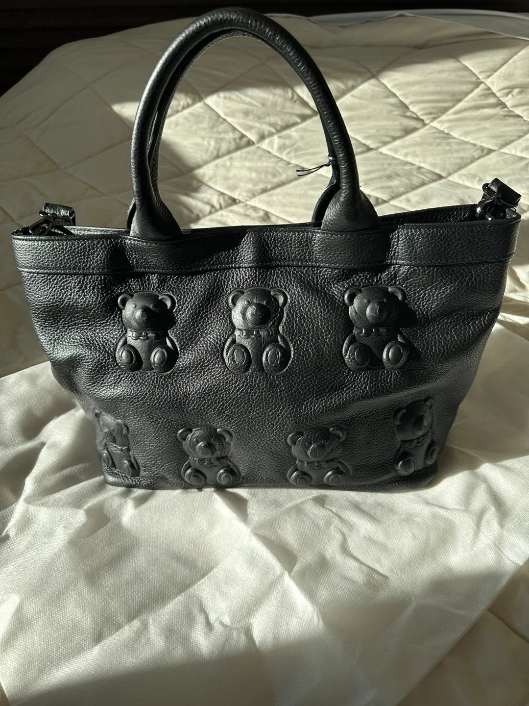 IO Pelle Black Leather Teddy Bear Embossed Tote Bag - photo 3