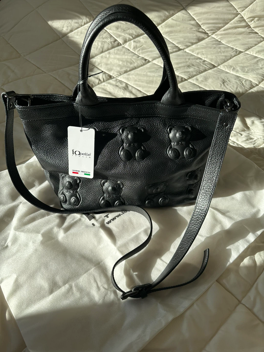 IO Pelle Black Leather Teddy Bear Embossed Tote Bag - photo 2
