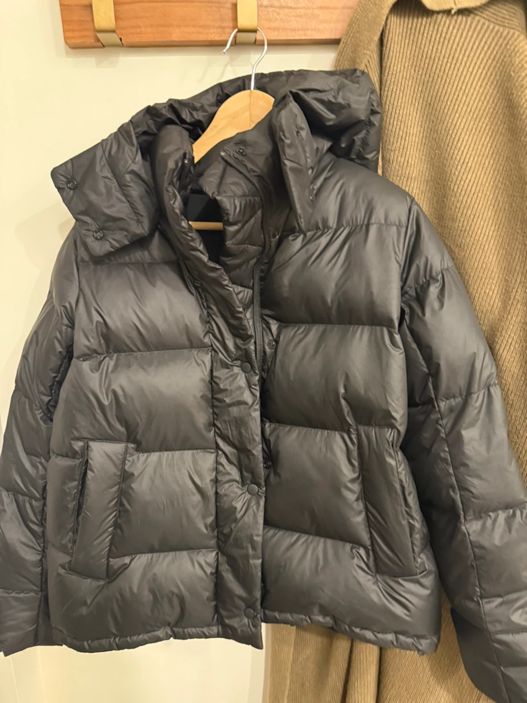 Lululemon Black Puffer down Jacket Size 4