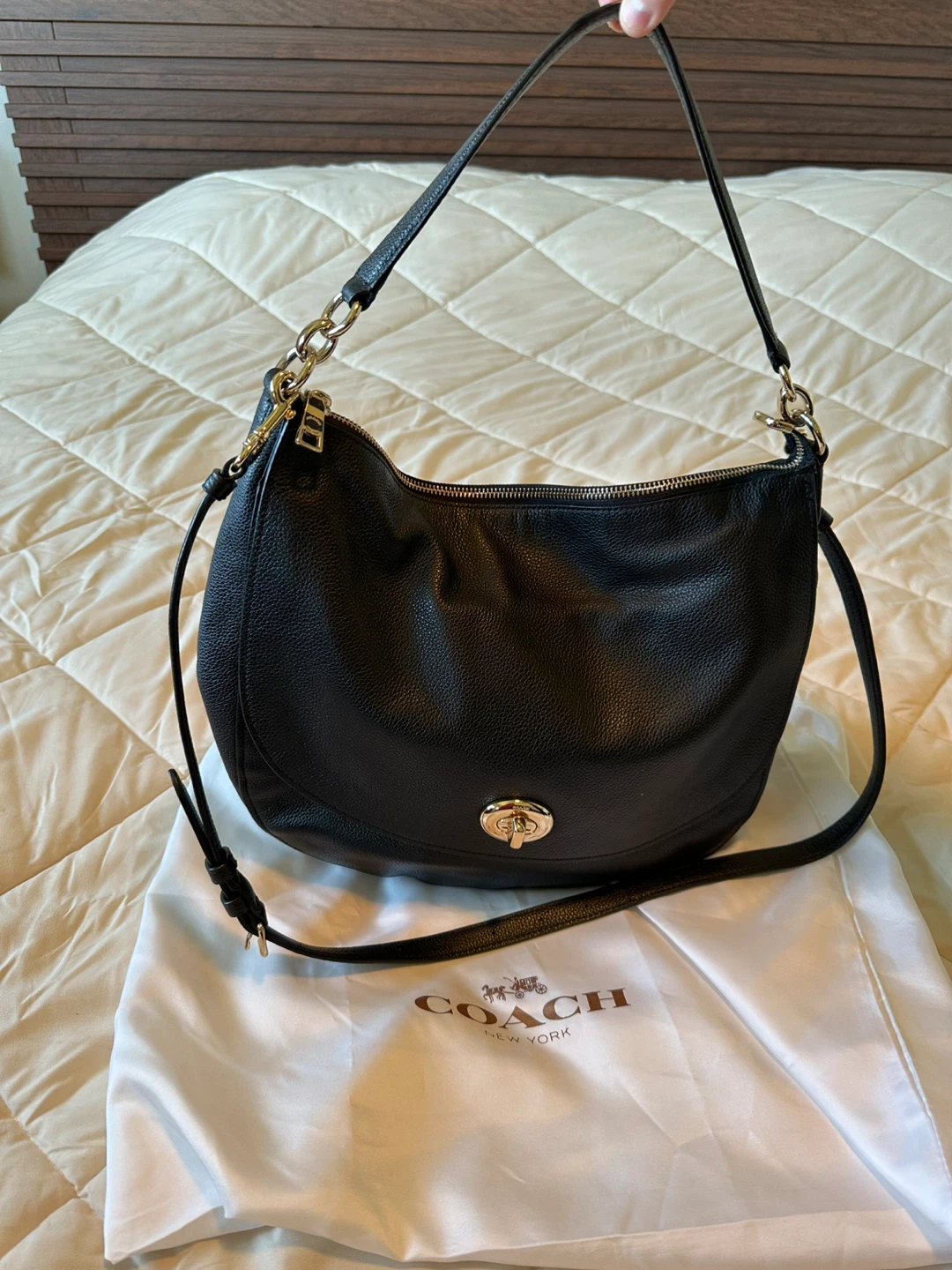 Coach Black Leather Crossbody Bag - photo 2